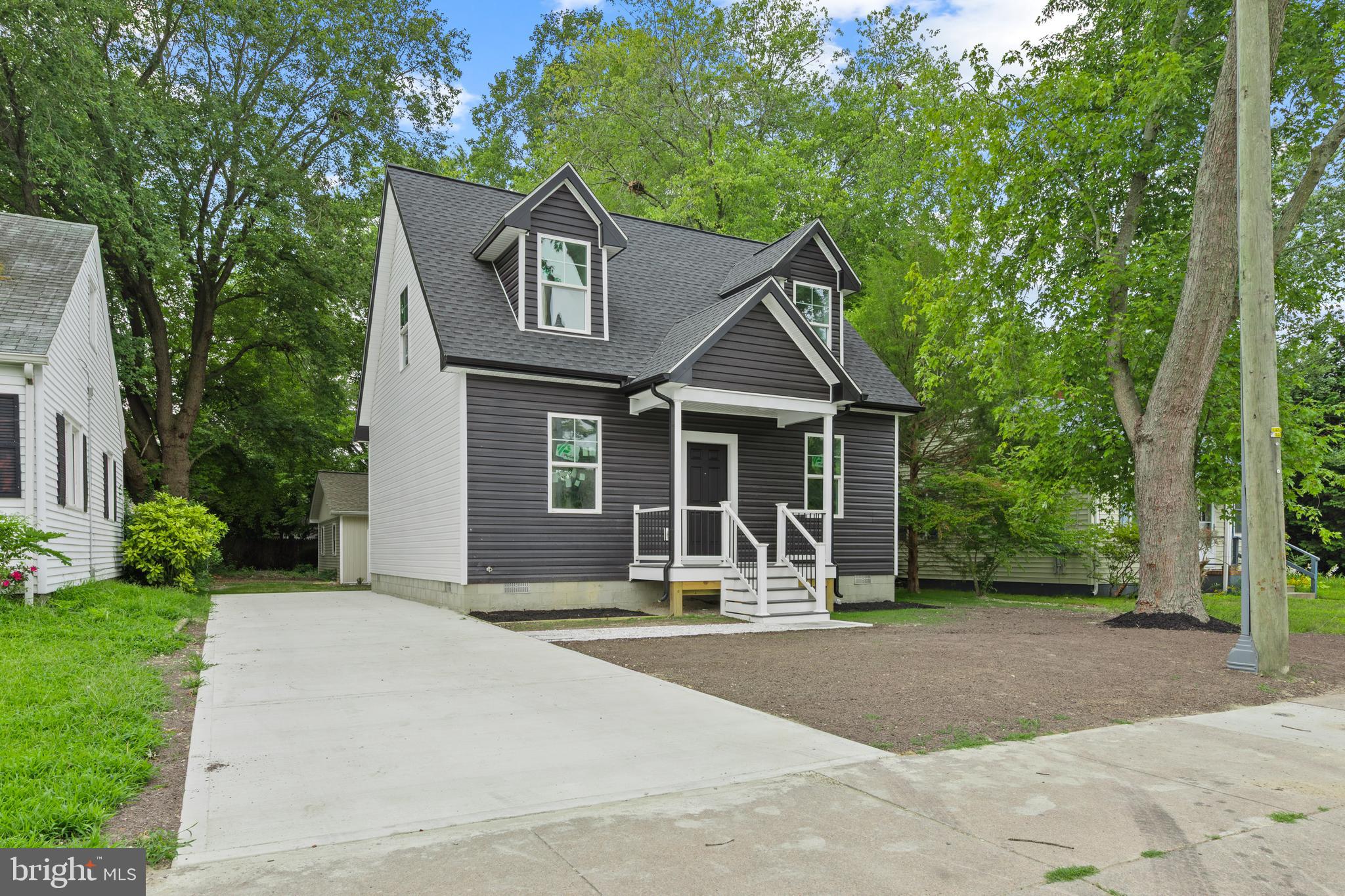 504 WASHINGTON STREET