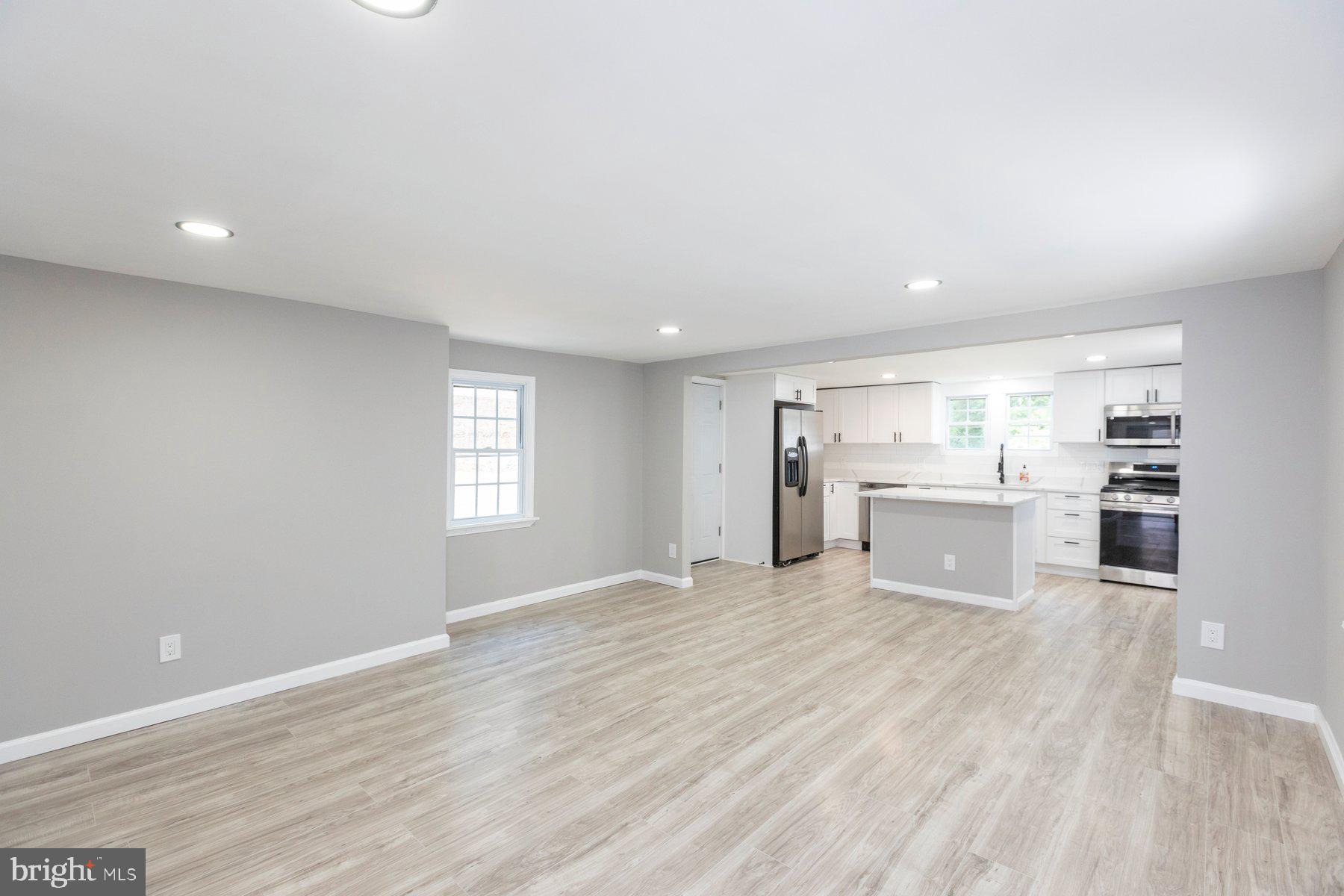 CAMBRIDGE - Residential