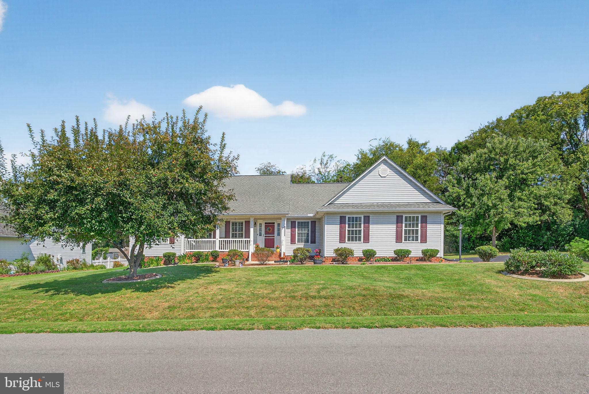 BOWLING GREEN MEADOWS - Residential