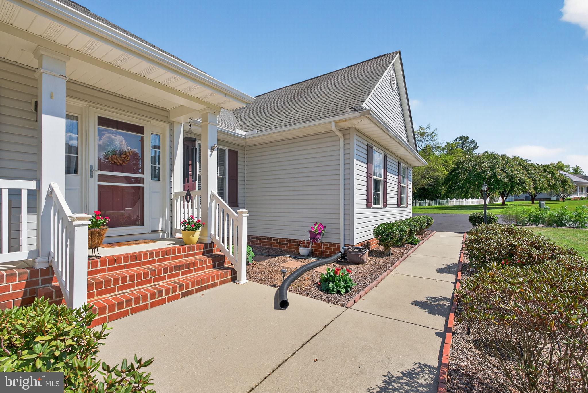 BOWLING GREEN MEADOWS - Residential