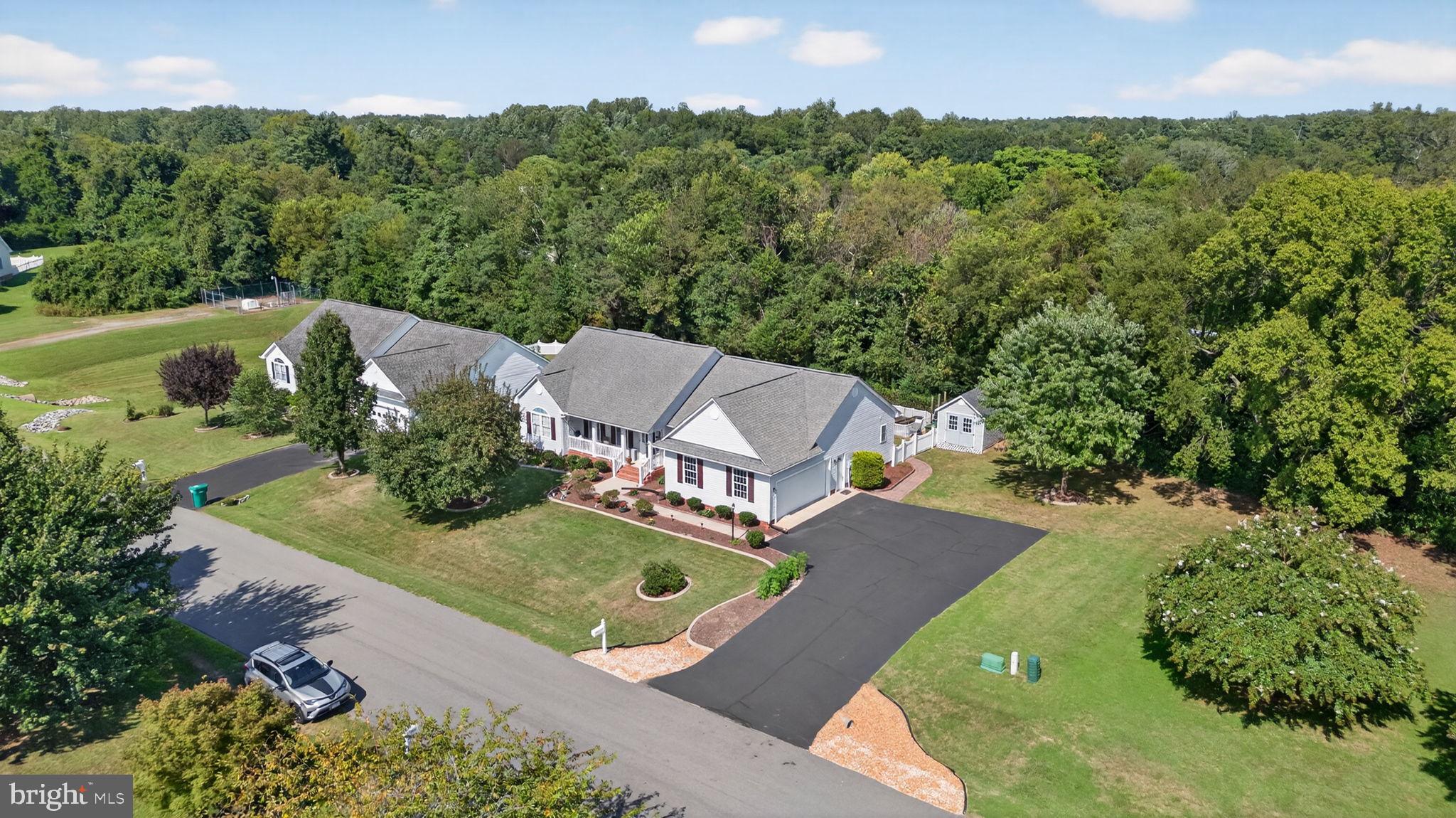 BOWLING GREEN MEADOWS - Residential