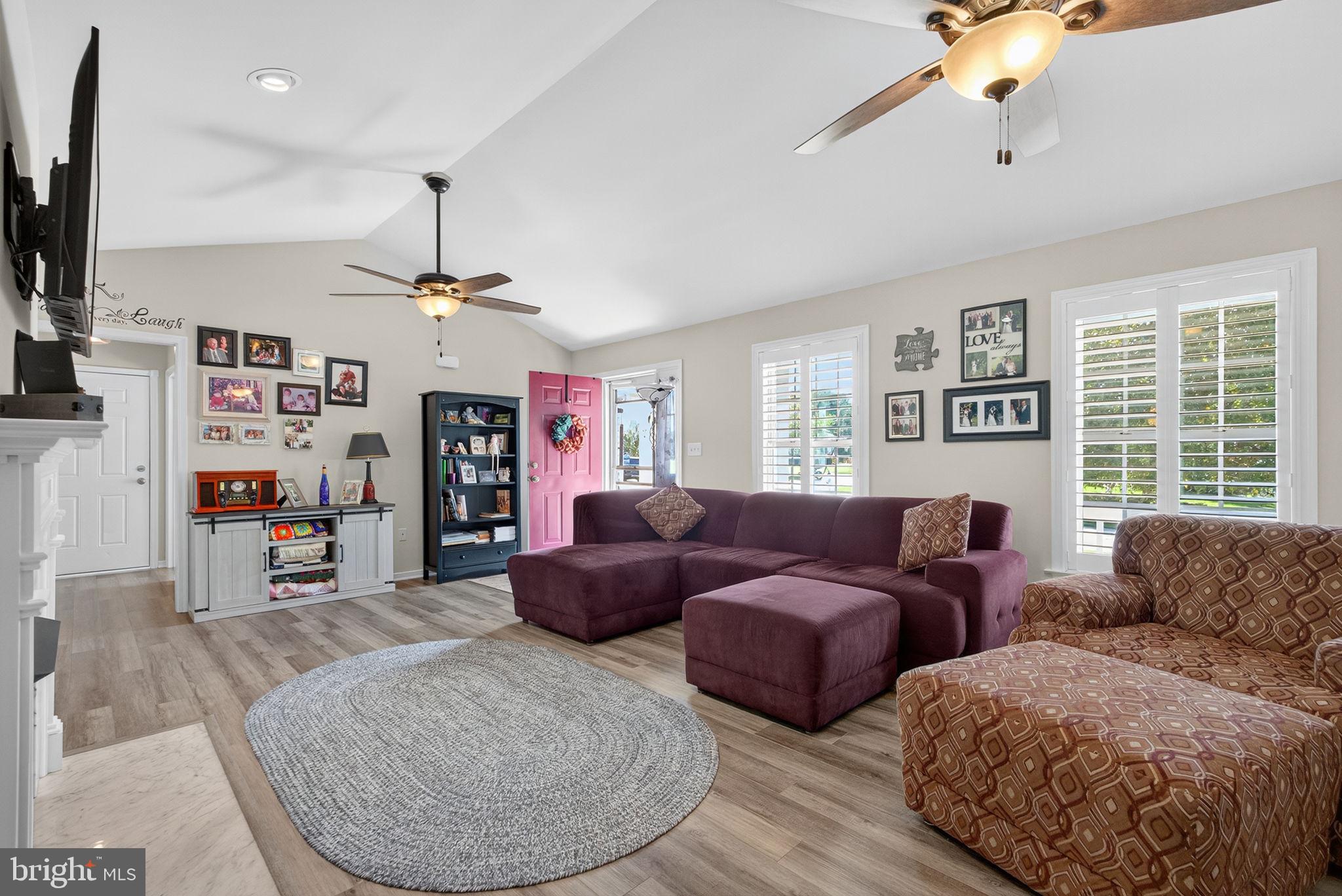 BOWLING GREEN MEADOWS - Residential