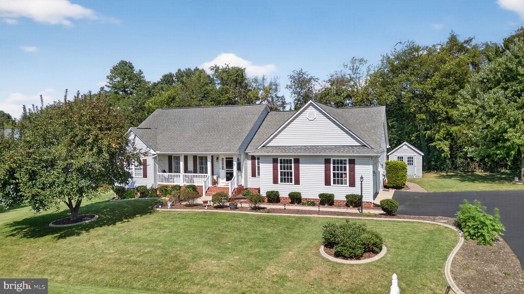 BOWLING GREEN MEADOWS - Residential