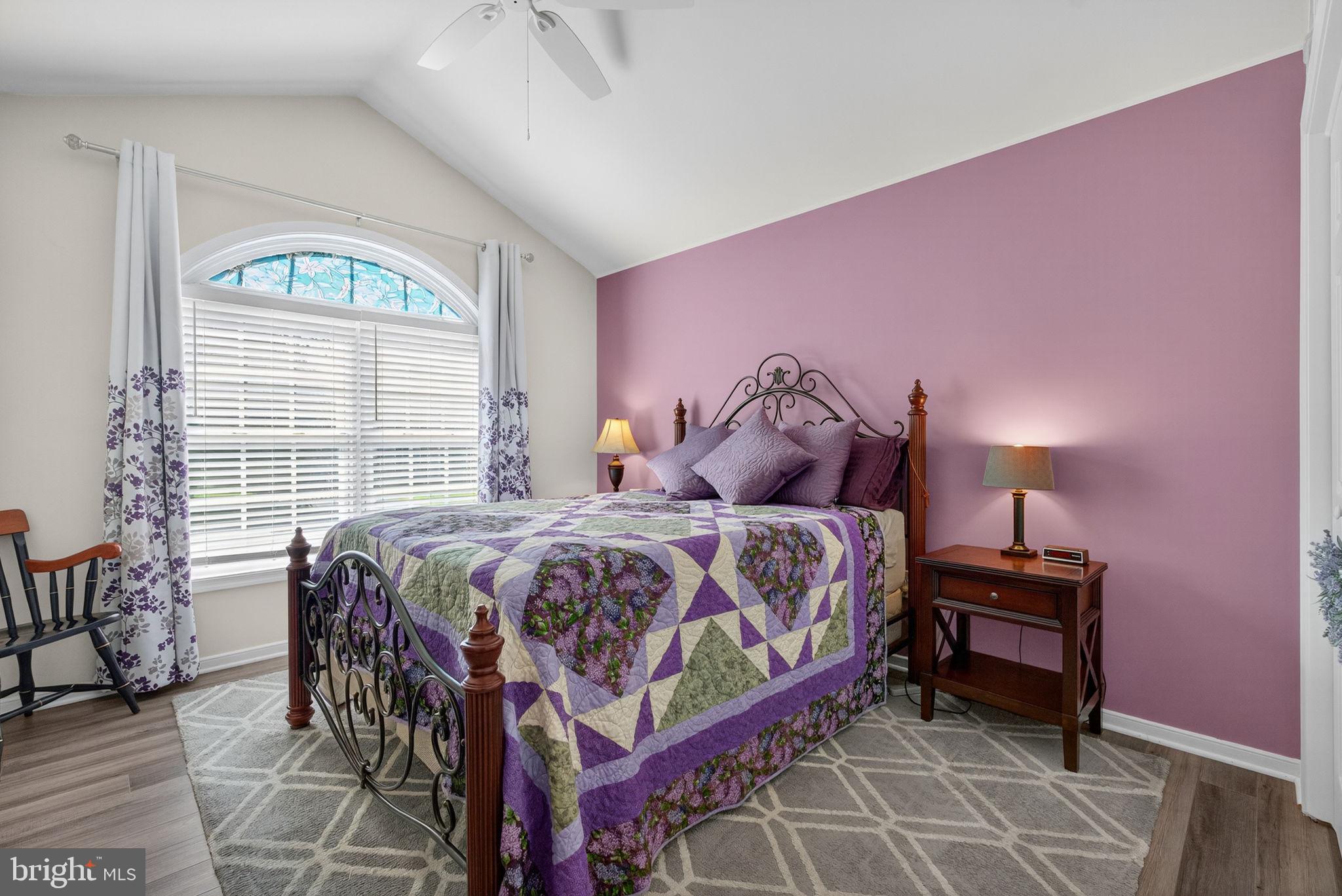 BOWLING GREEN MEADOWS - Residential