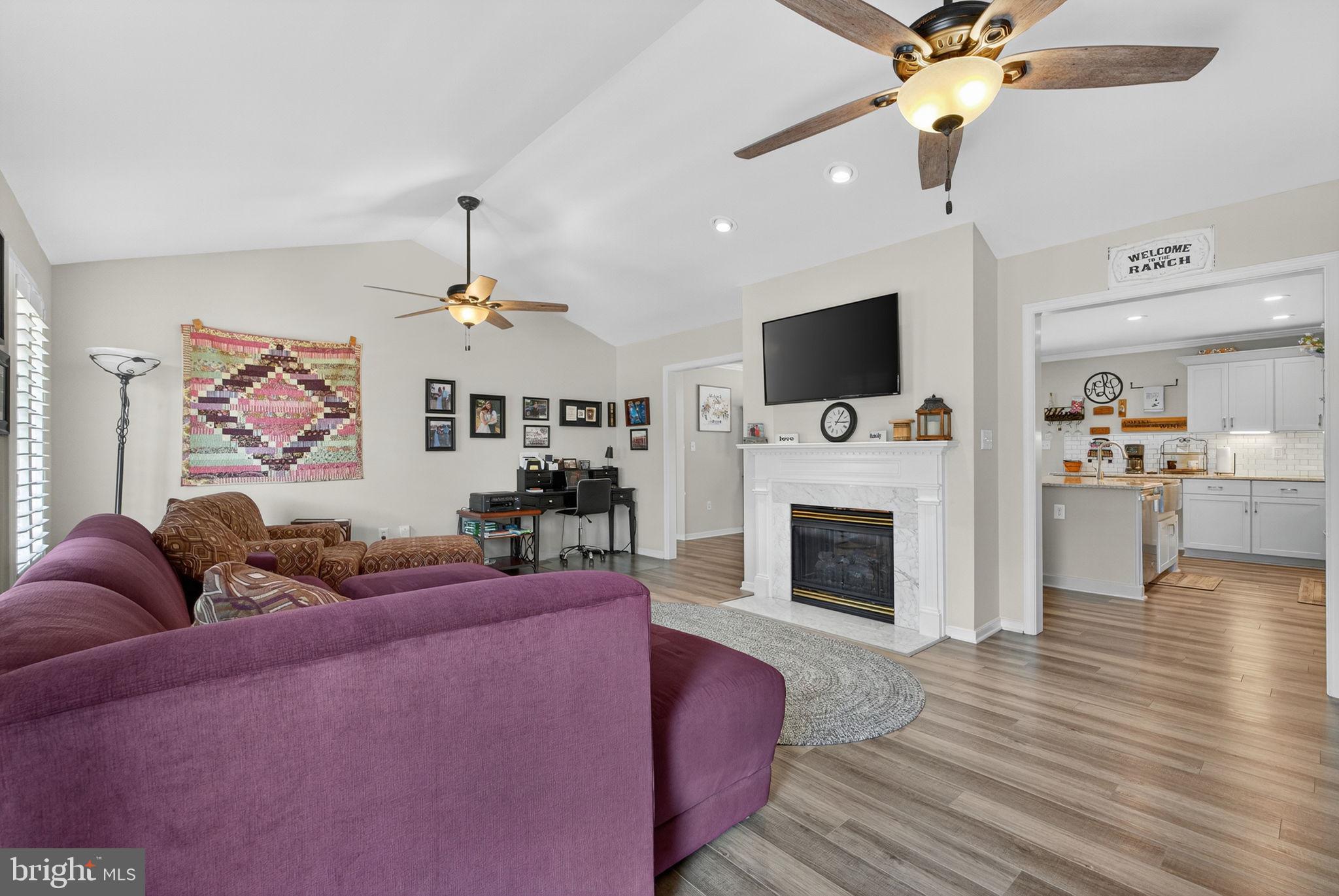 BOWLING GREEN MEADOWS - Residential