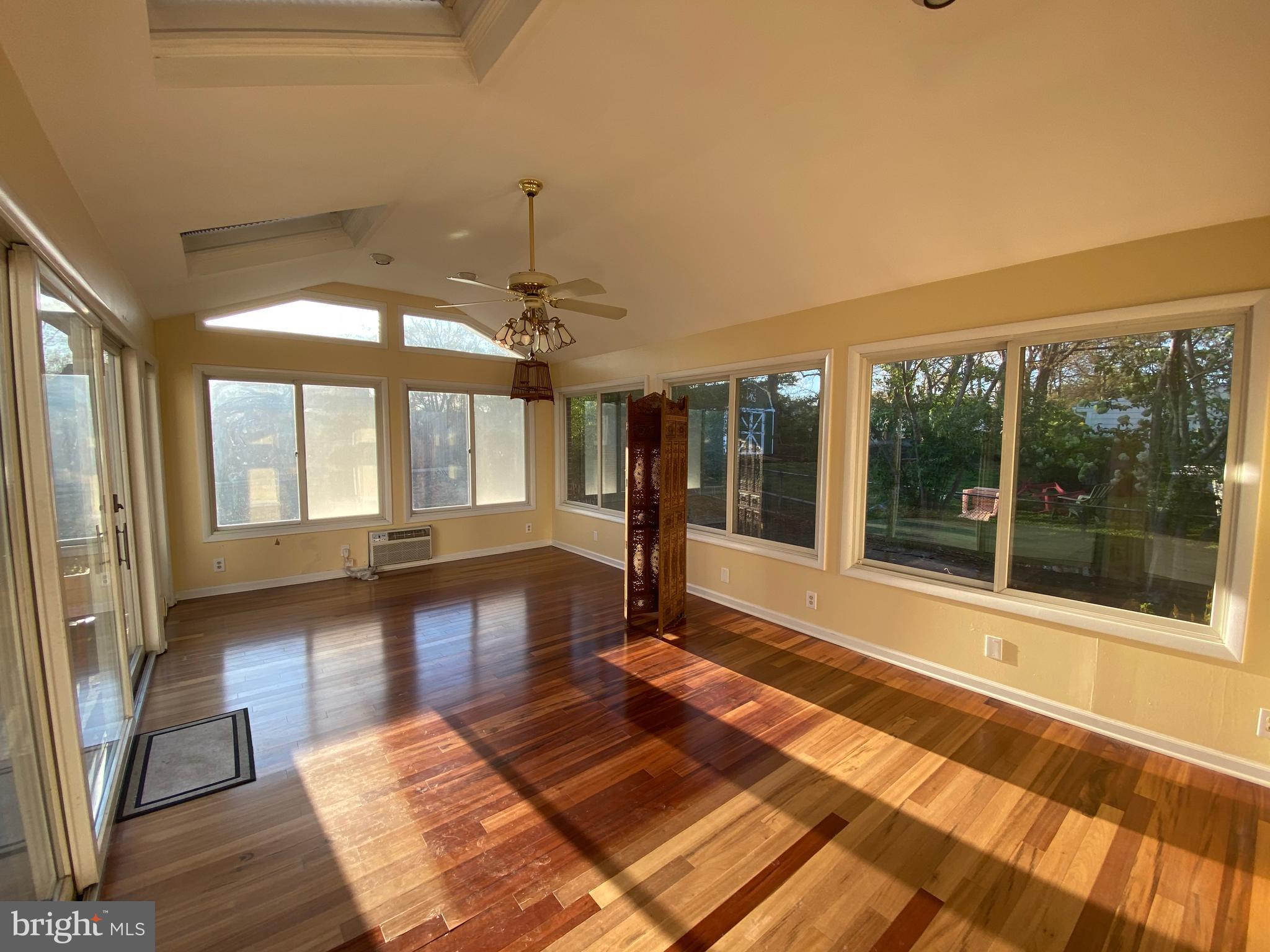 EDSALL PARK - Residential Lease