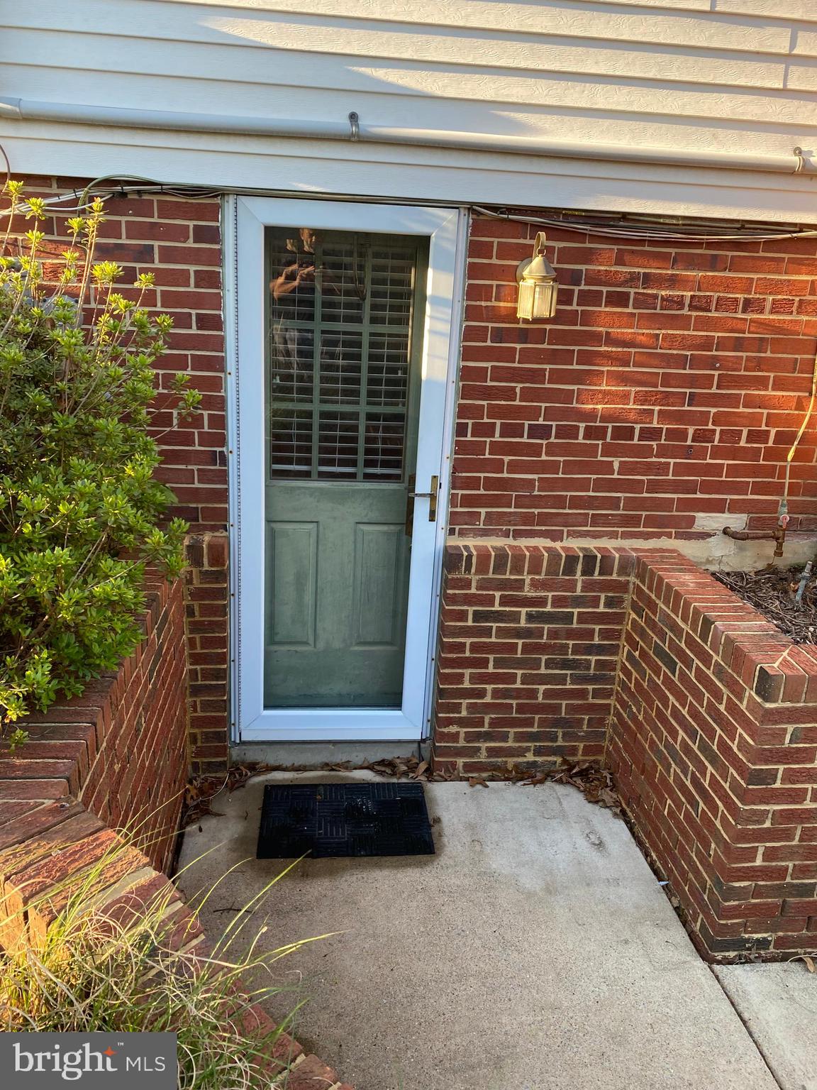 EDSALL PARK - Residential Lease