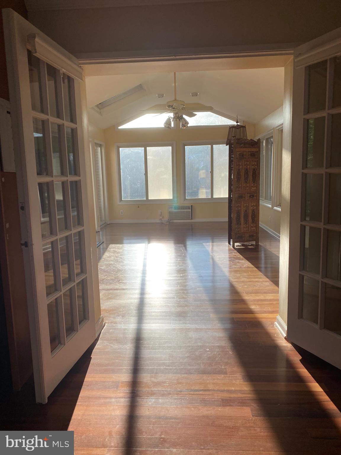 EDSALL PARK - Residential Lease