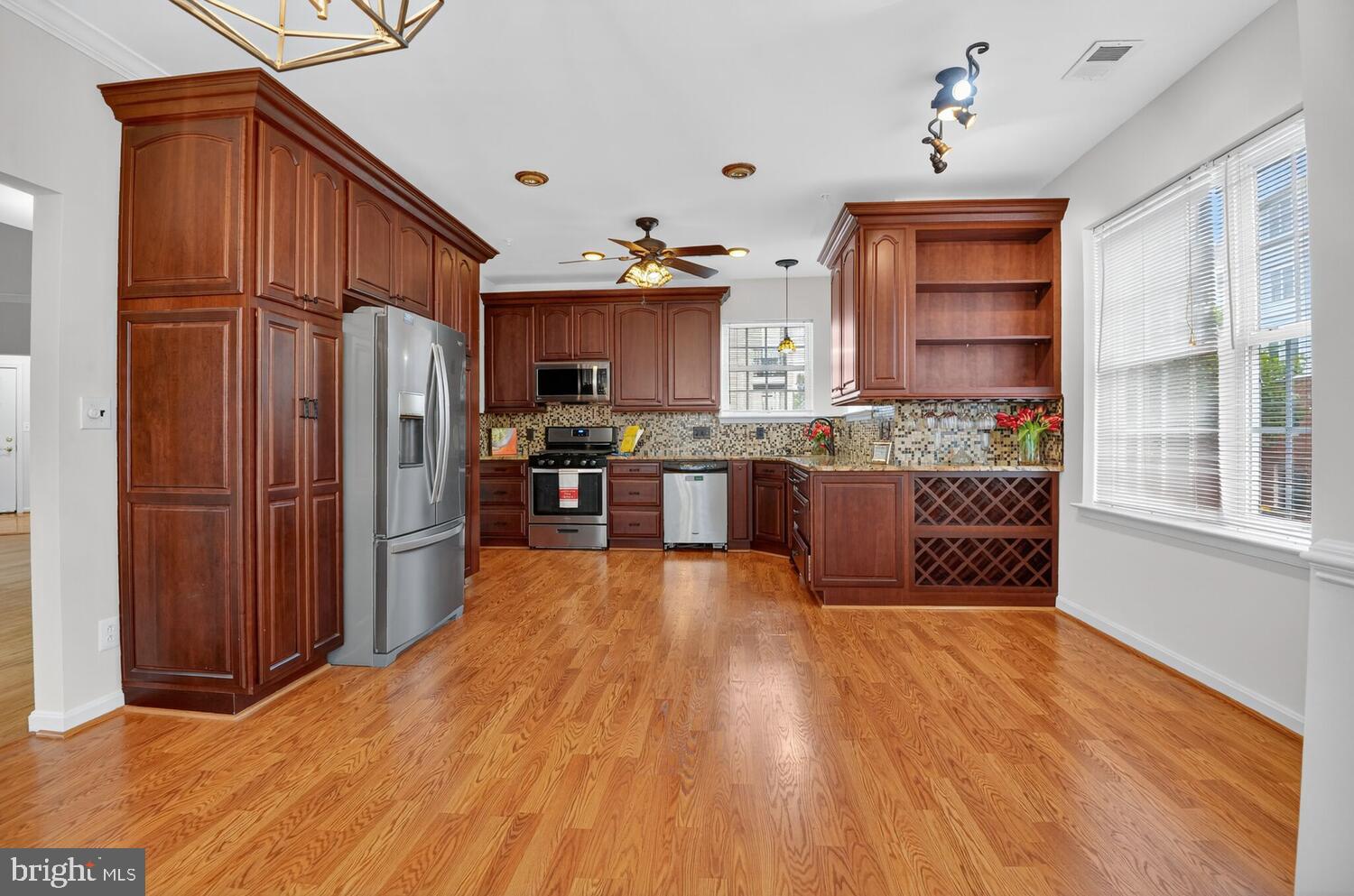 CENTRAL PARK - Residential