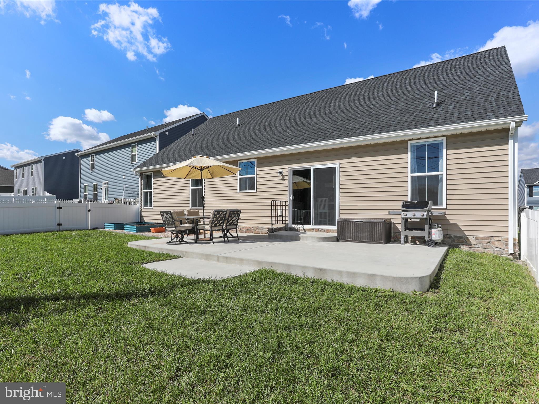 RED HILL - Residential