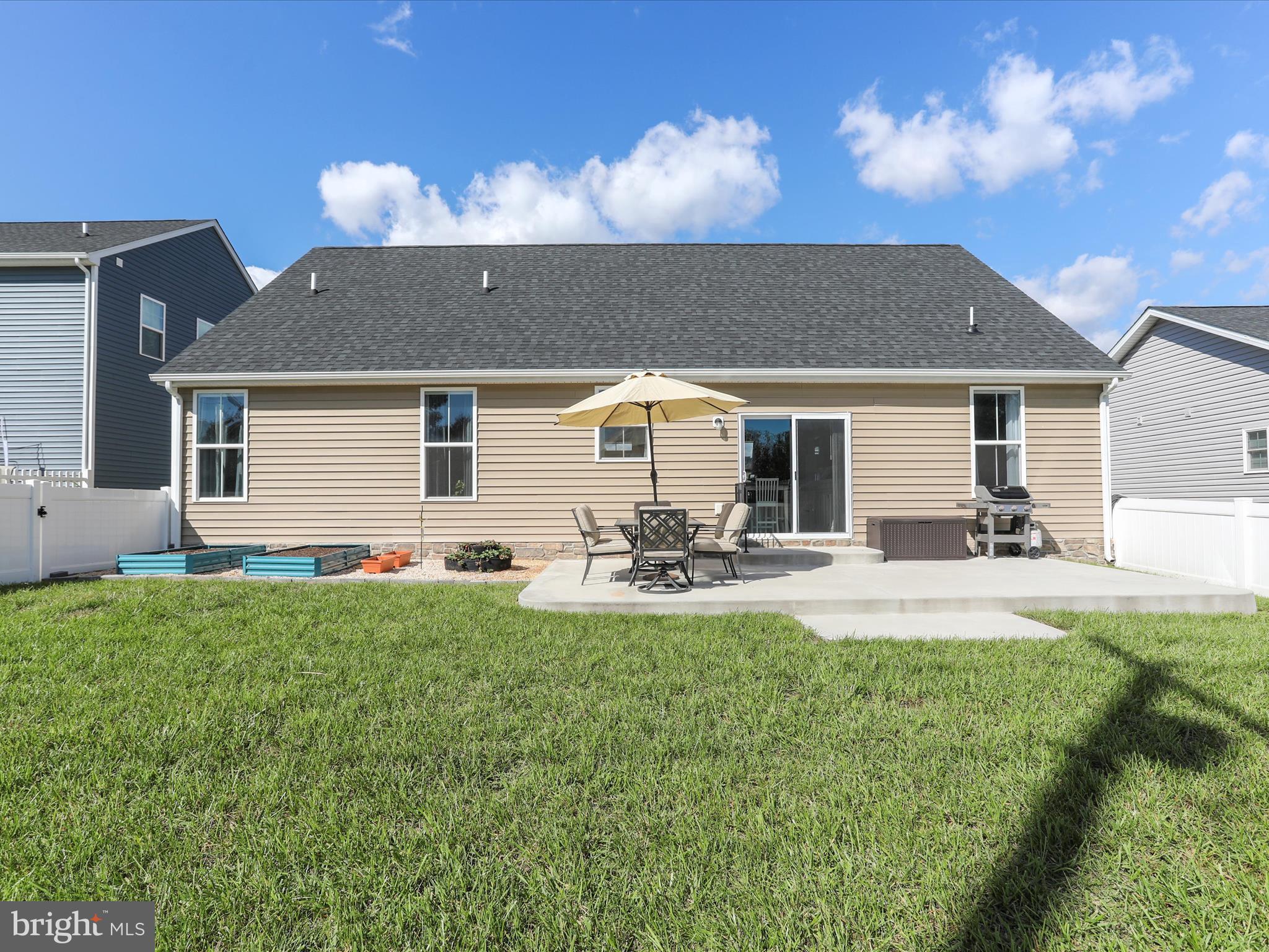 RED HILL - Residential