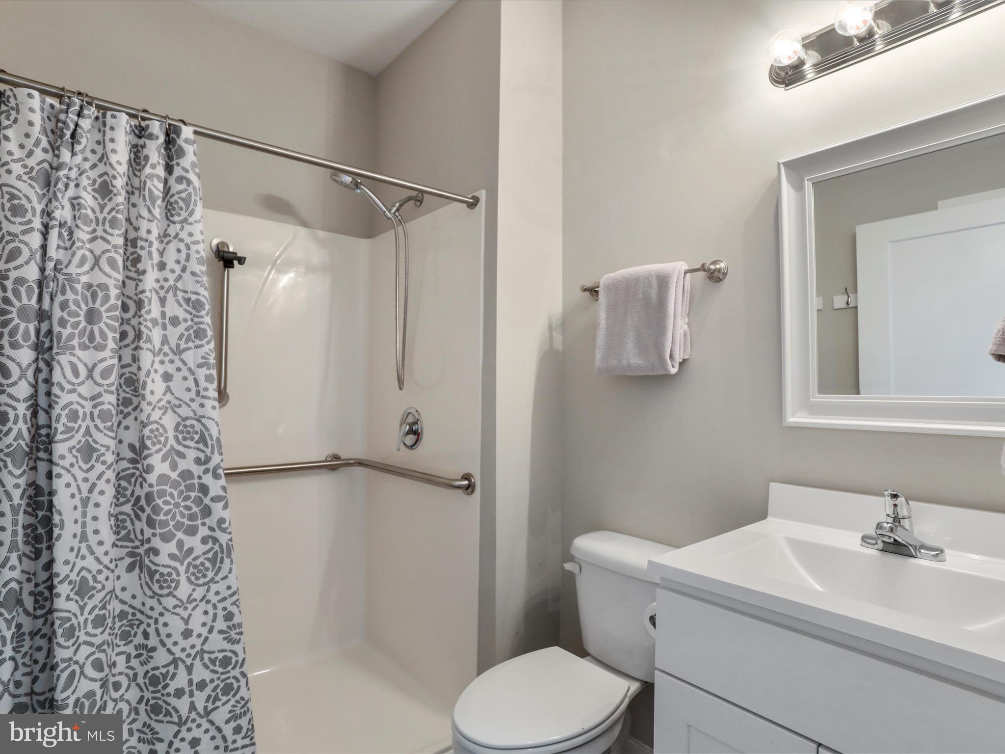 RED HILL - Residential