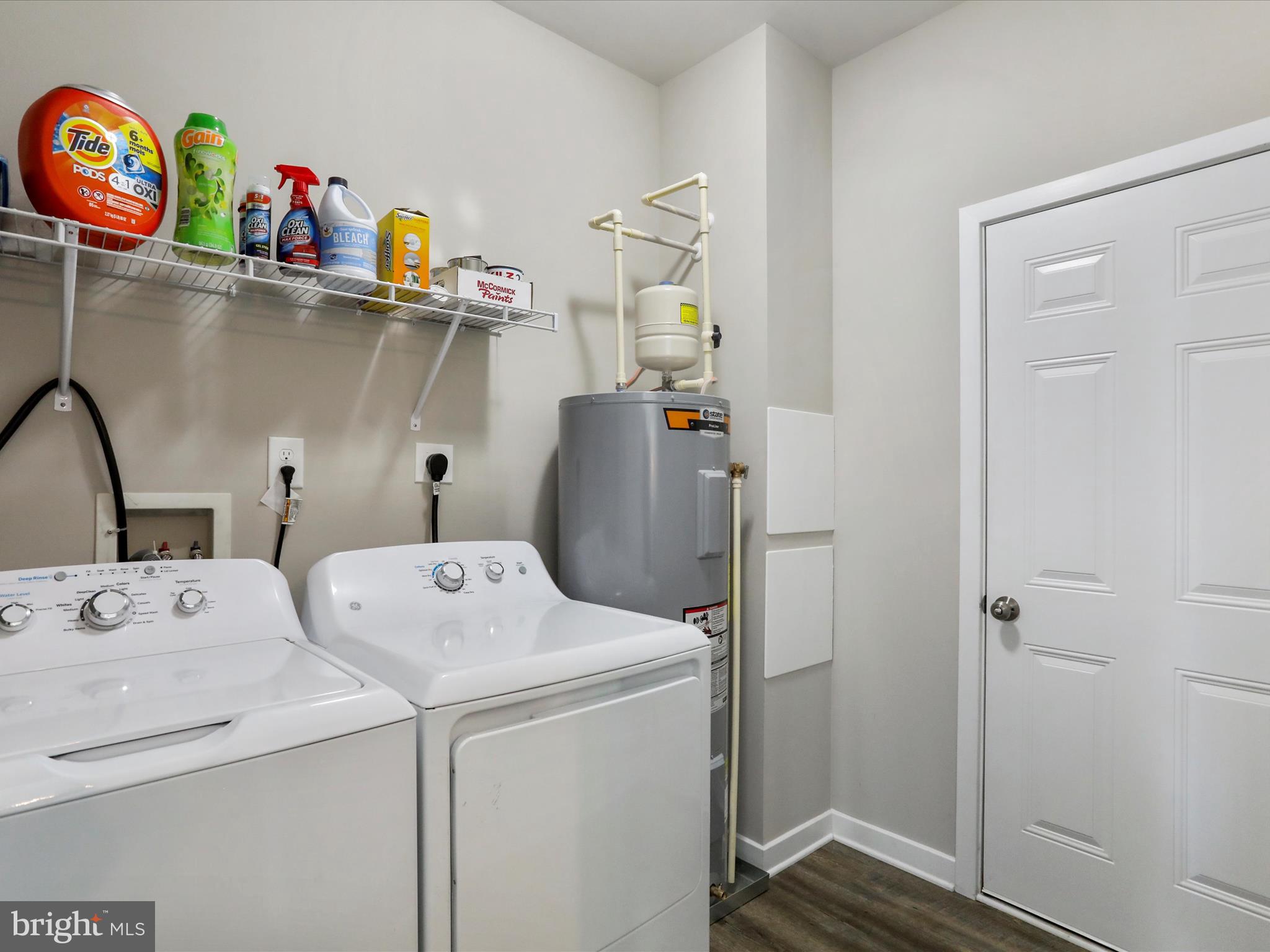 RED HILL - Residential