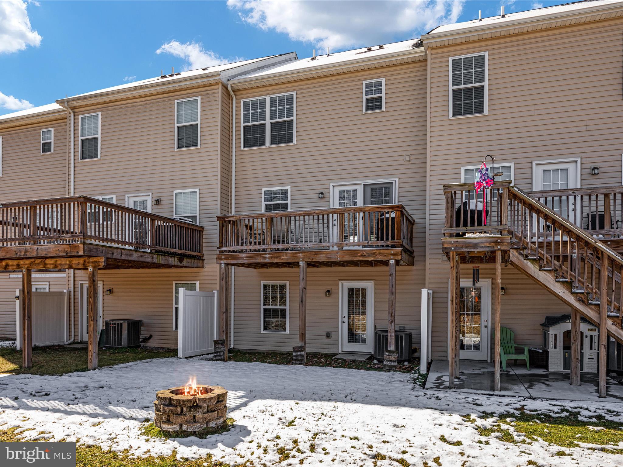 BROOKFIELD - Residential