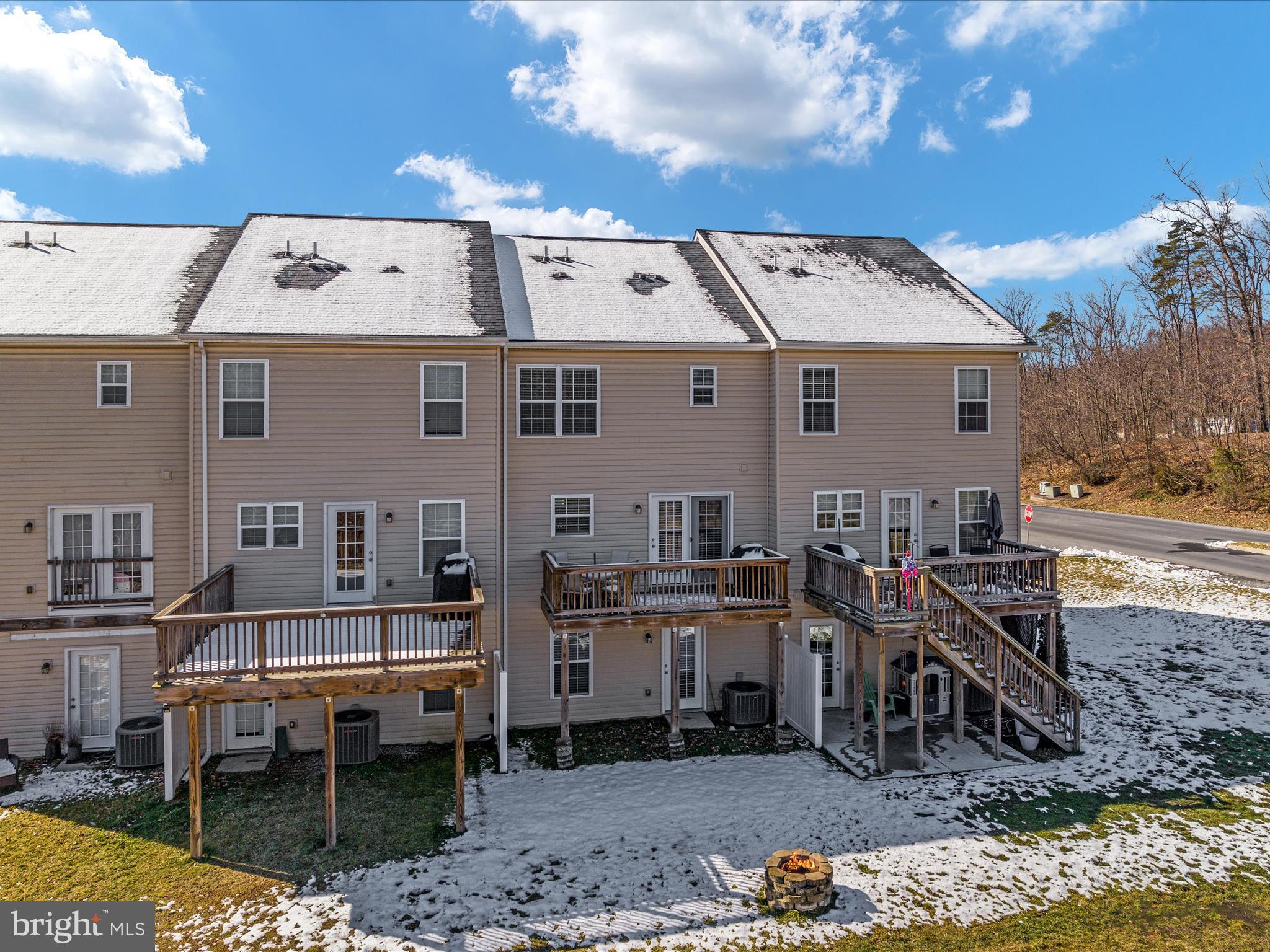 BROOKFIELD - Residential