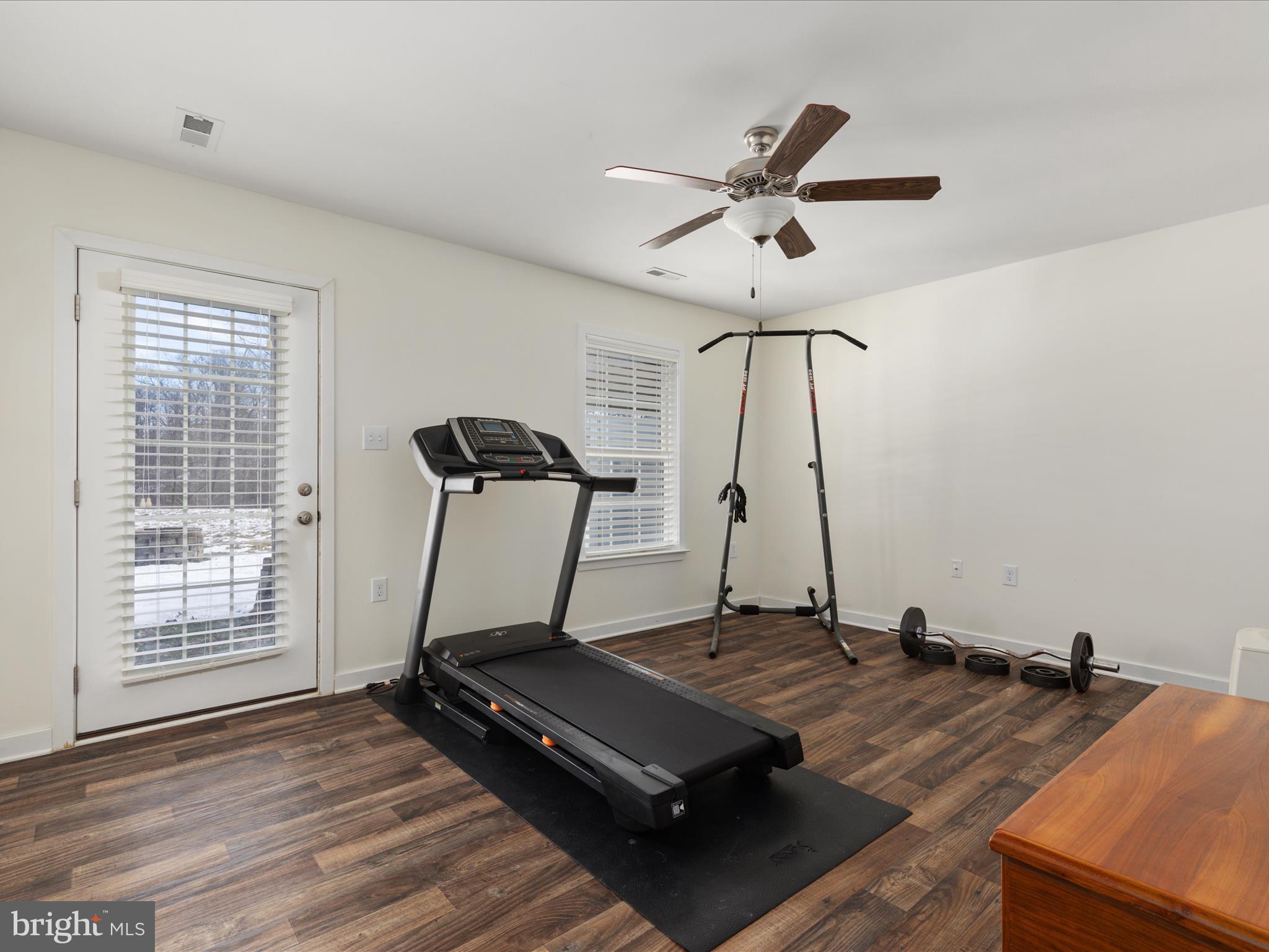 BROOKFIELD - Residential