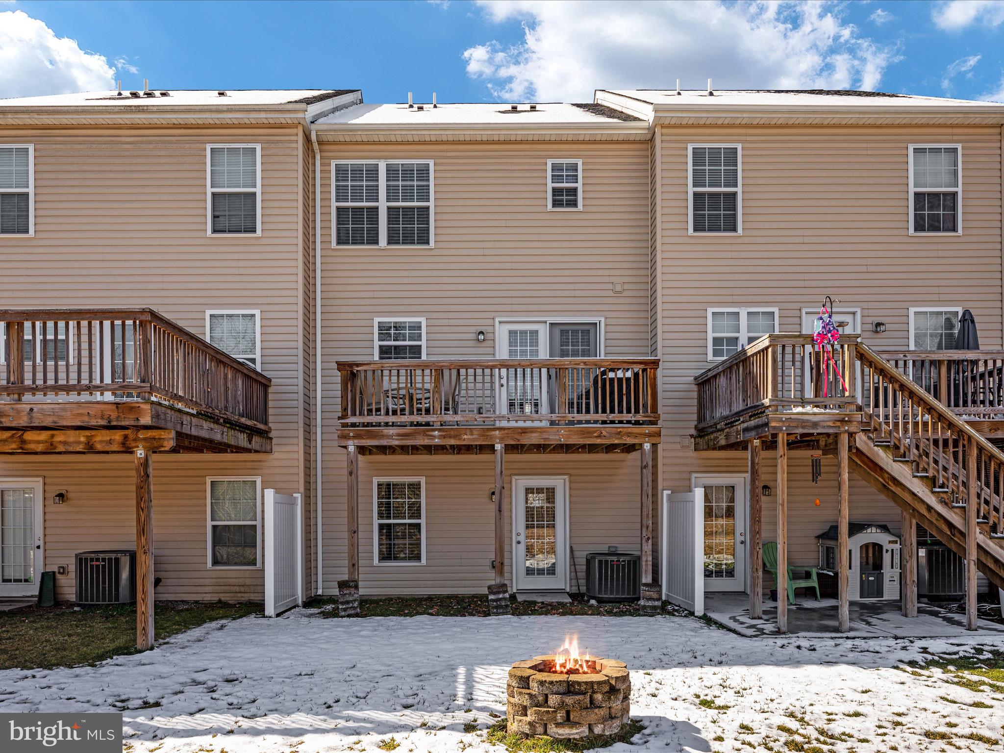 BROOKFIELD - Residential