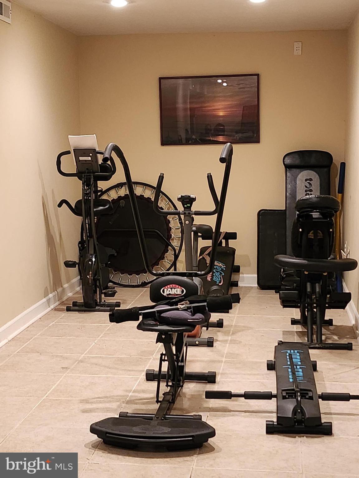 OTTER CREEK LANDING - Residential