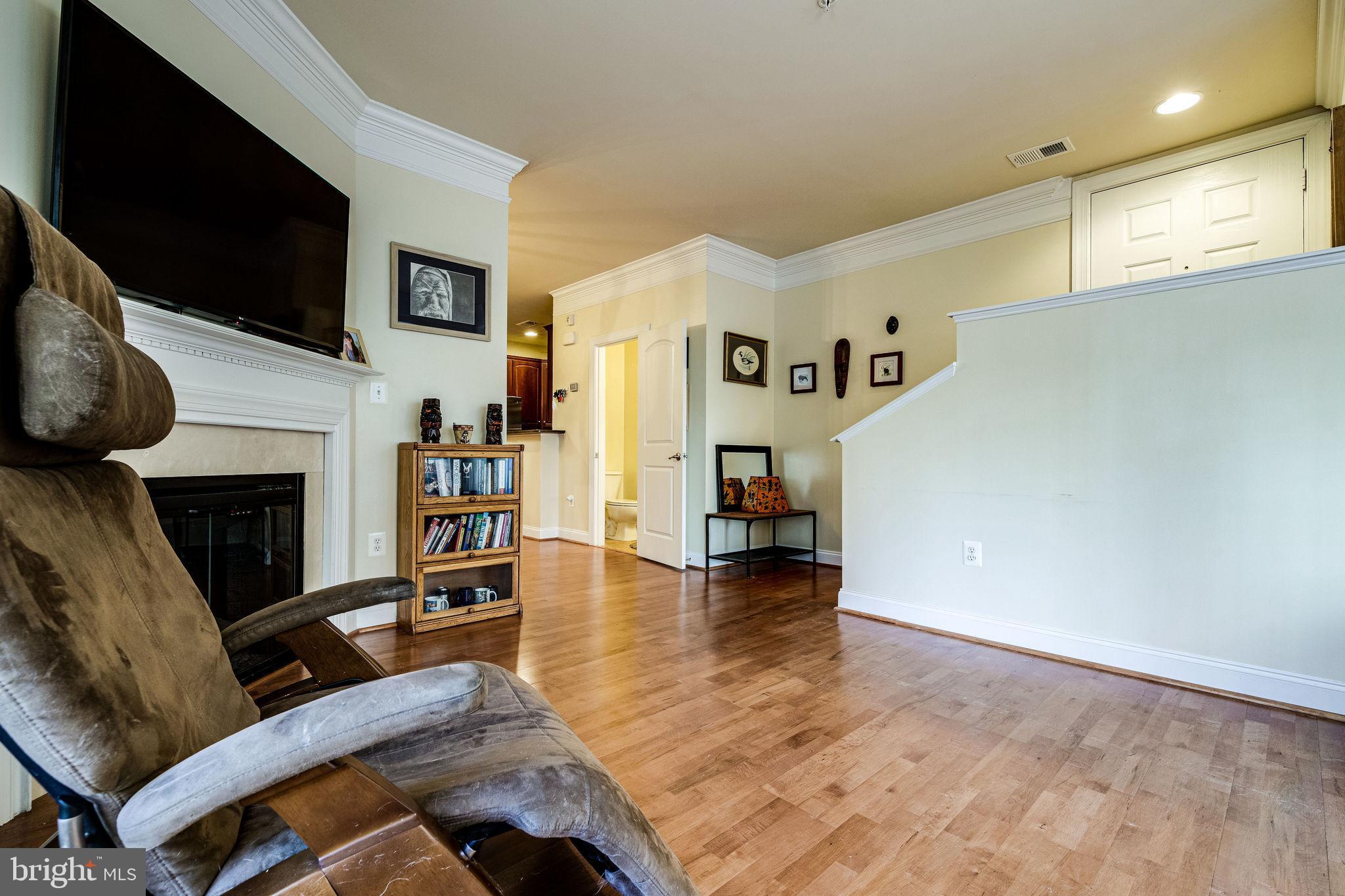 POTOMAC CLUB - Residential