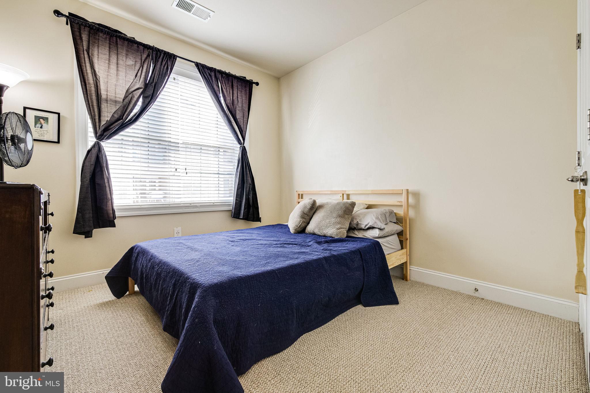 POTOMAC CLUB - Residential