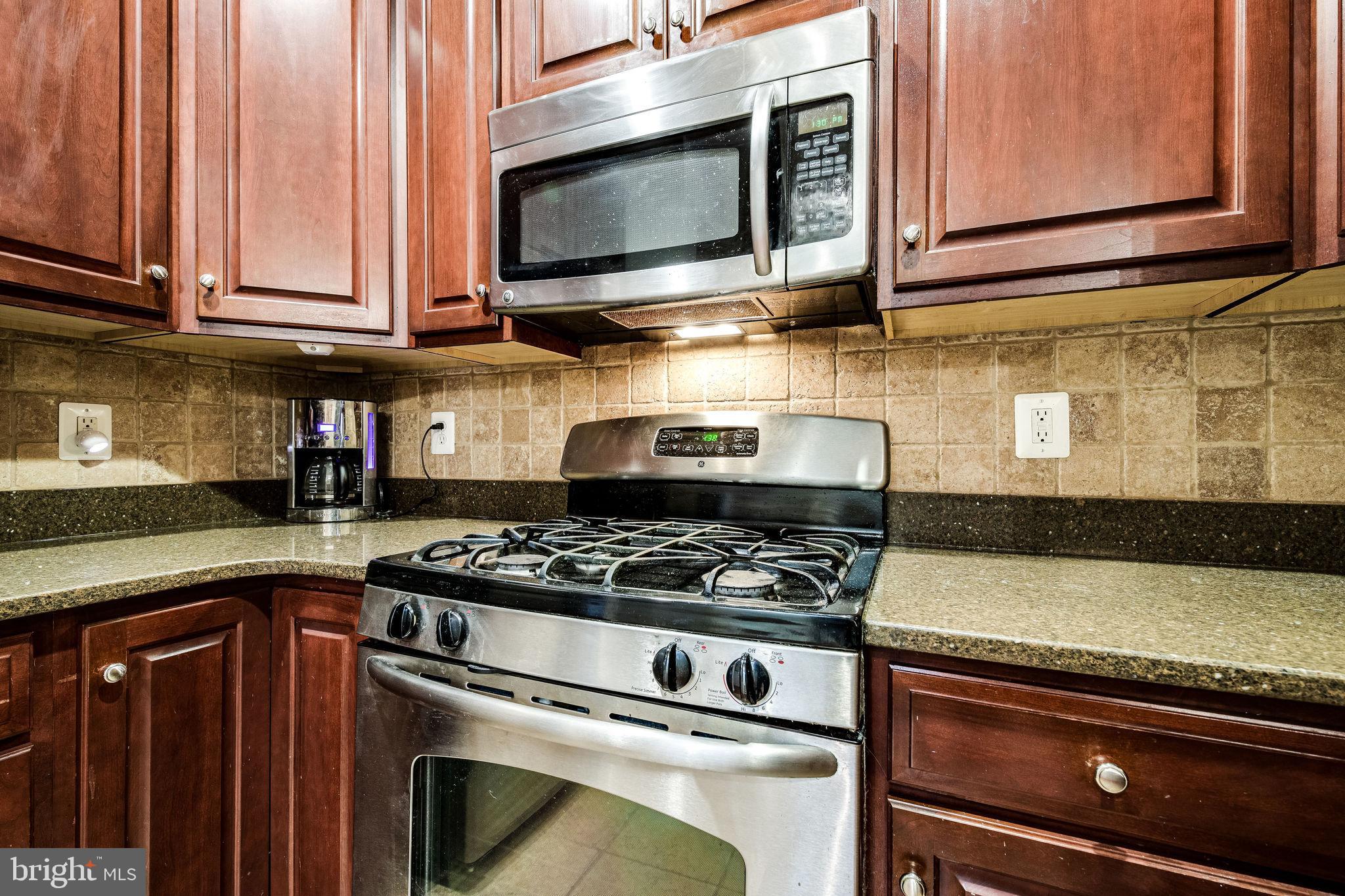 POTOMAC CLUB - Residential