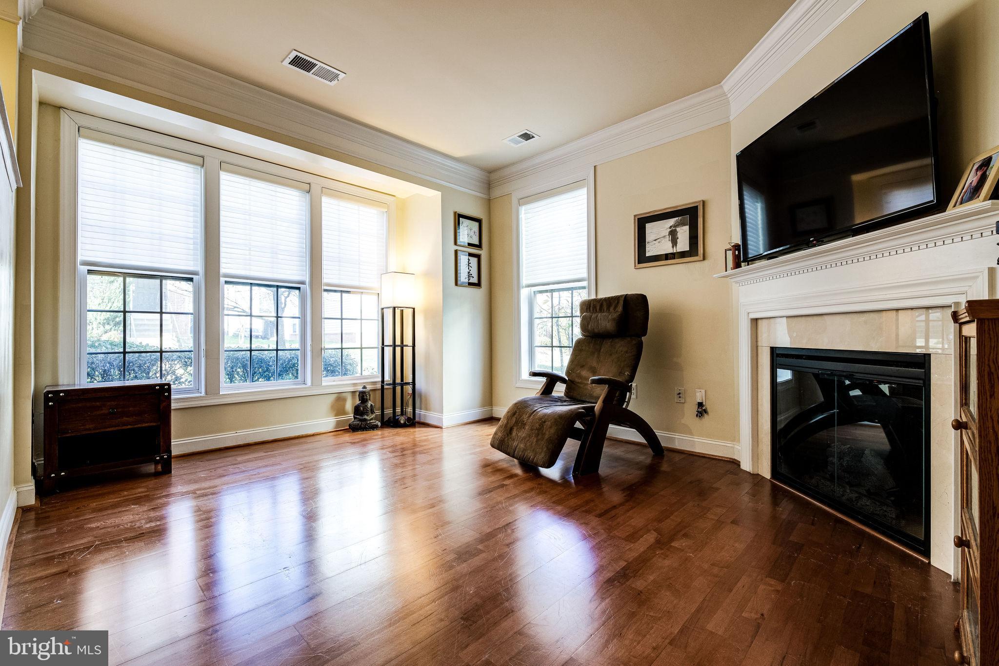 POTOMAC CLUB - Residential