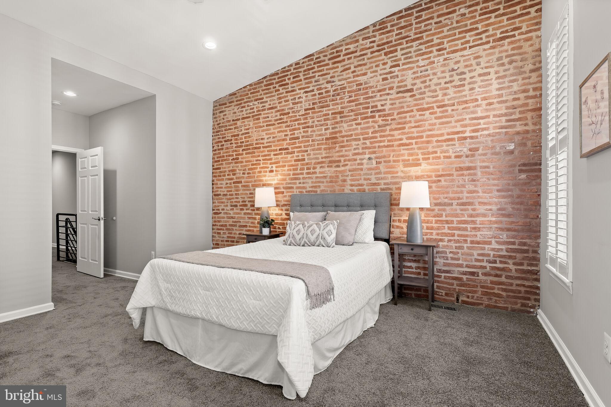 PATTERSON PARK - Residential