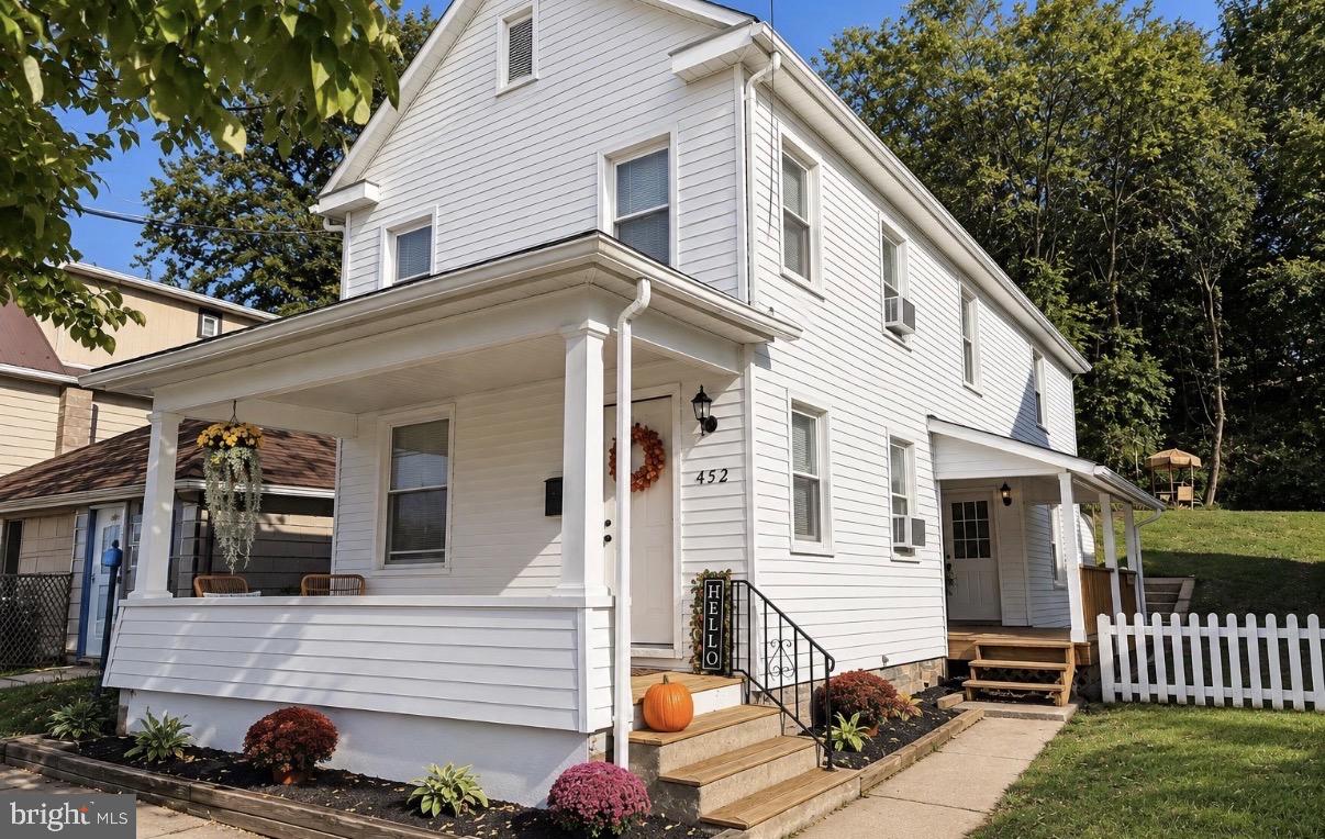 452 7TH STREET