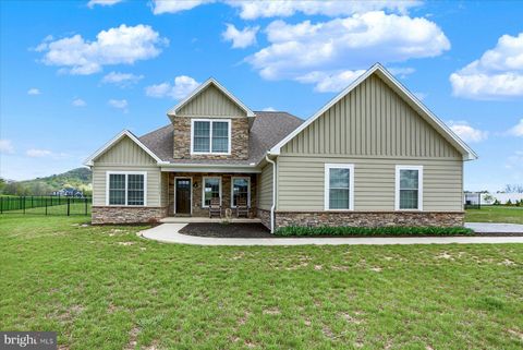 Homes For Sale - 271 Speece Lane<br/> DAUPHIN, PA 17018