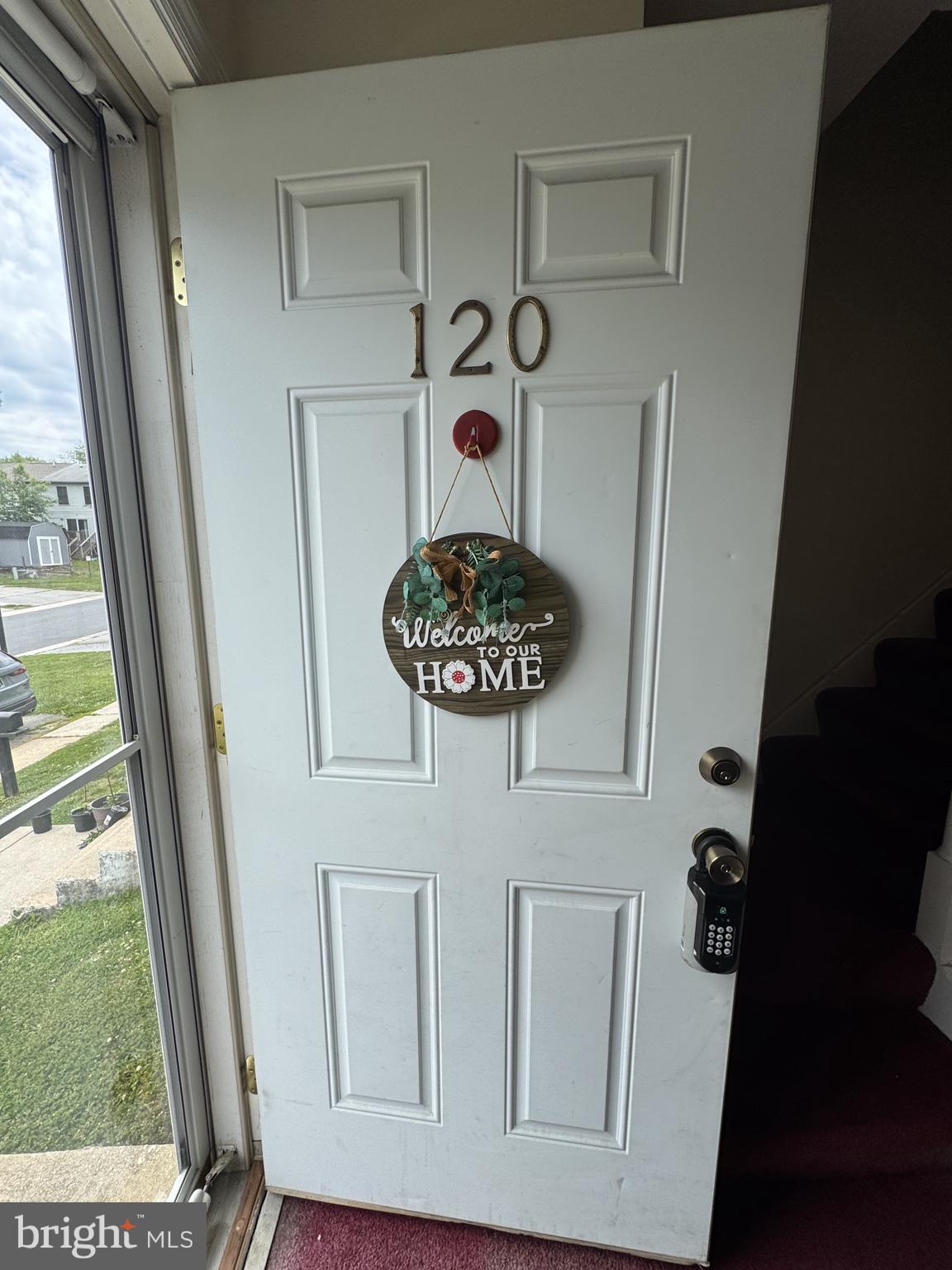 120 WHITBURN PLACE