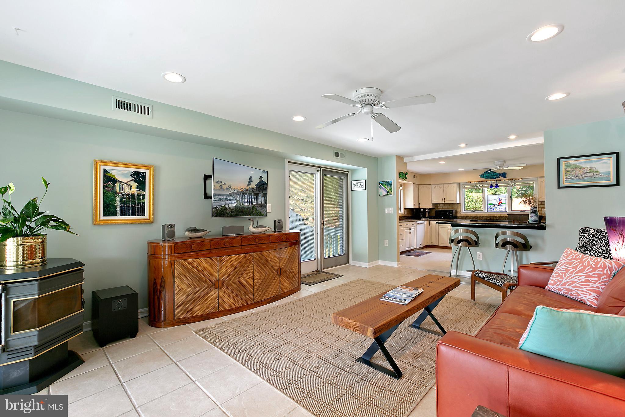 CAPE MAY MANOR - Residential