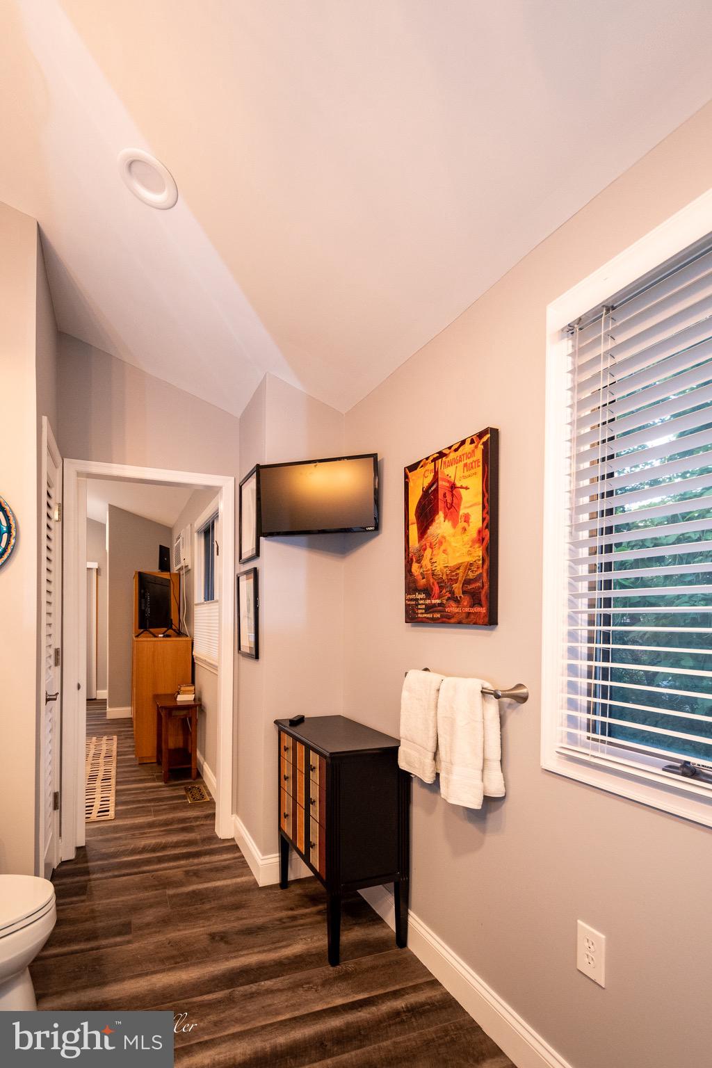 CAPE MAY MANOR - Residential