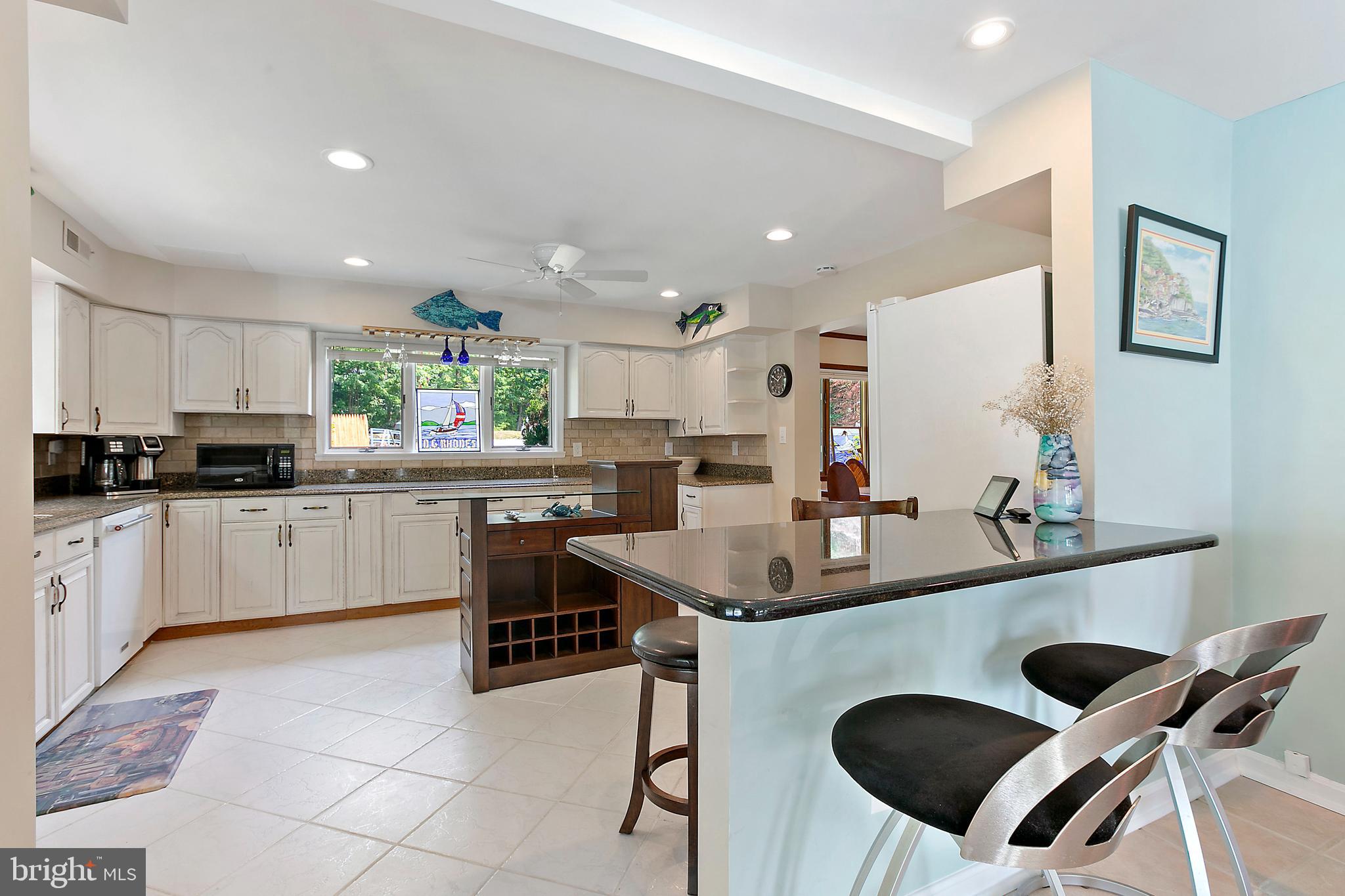 CAPE MAY MANOR - Residential