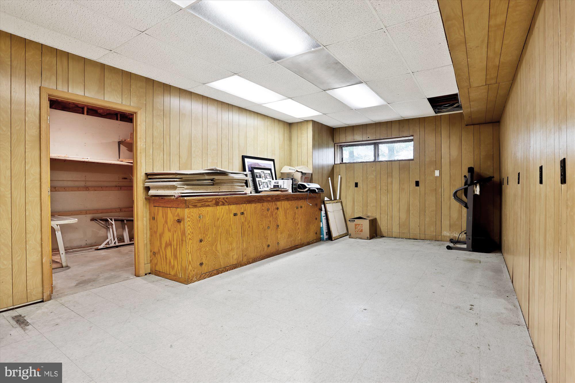 DELLABROOKE FOREST - Residential