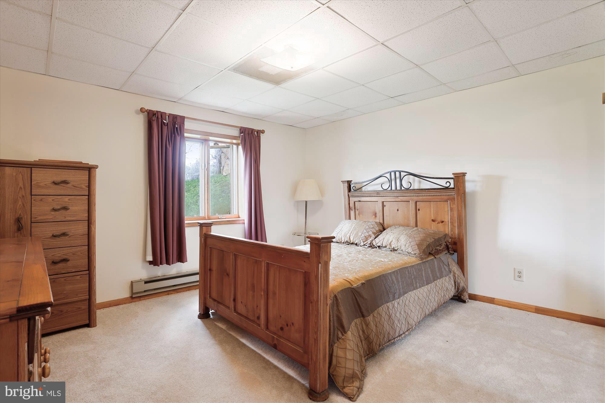 DELLABROOKE FOREST - Residential