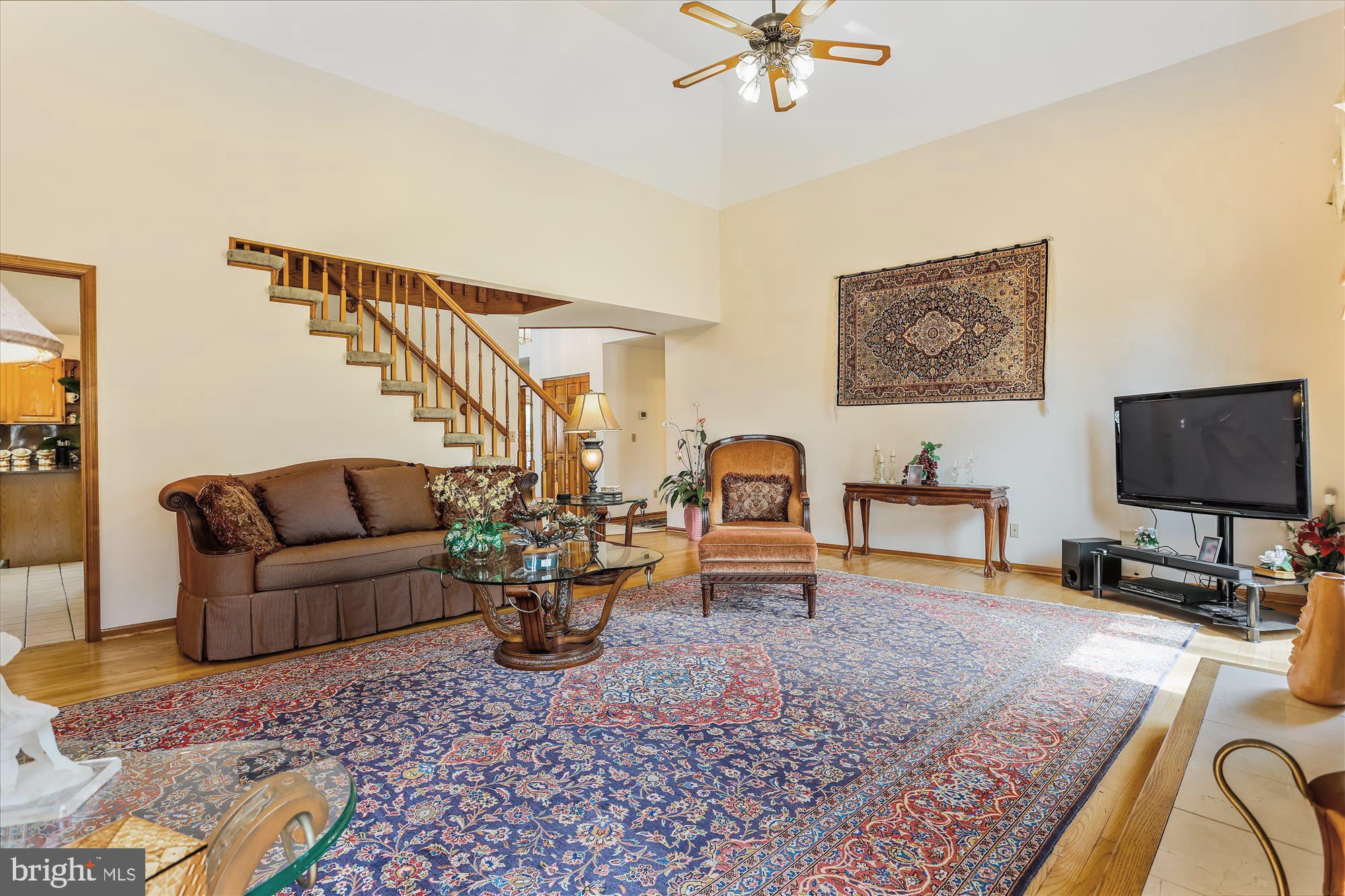 DELLABROOKE FOREST - Residential