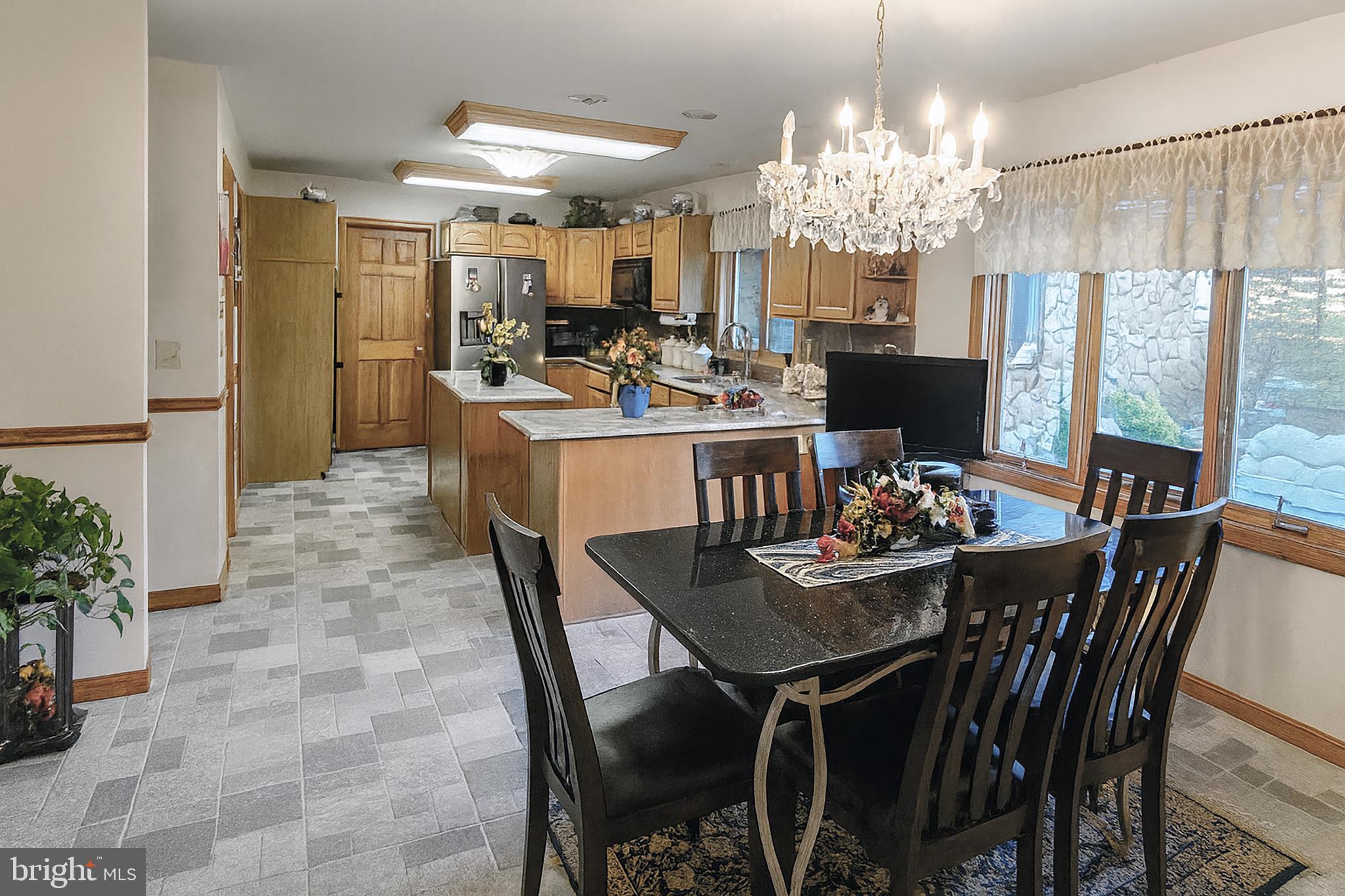 DELLABROOKE FOREST - Residential