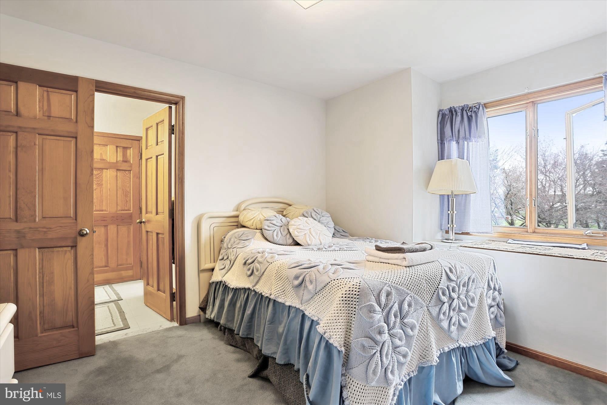 DELLABROOKE FOREST - Residential