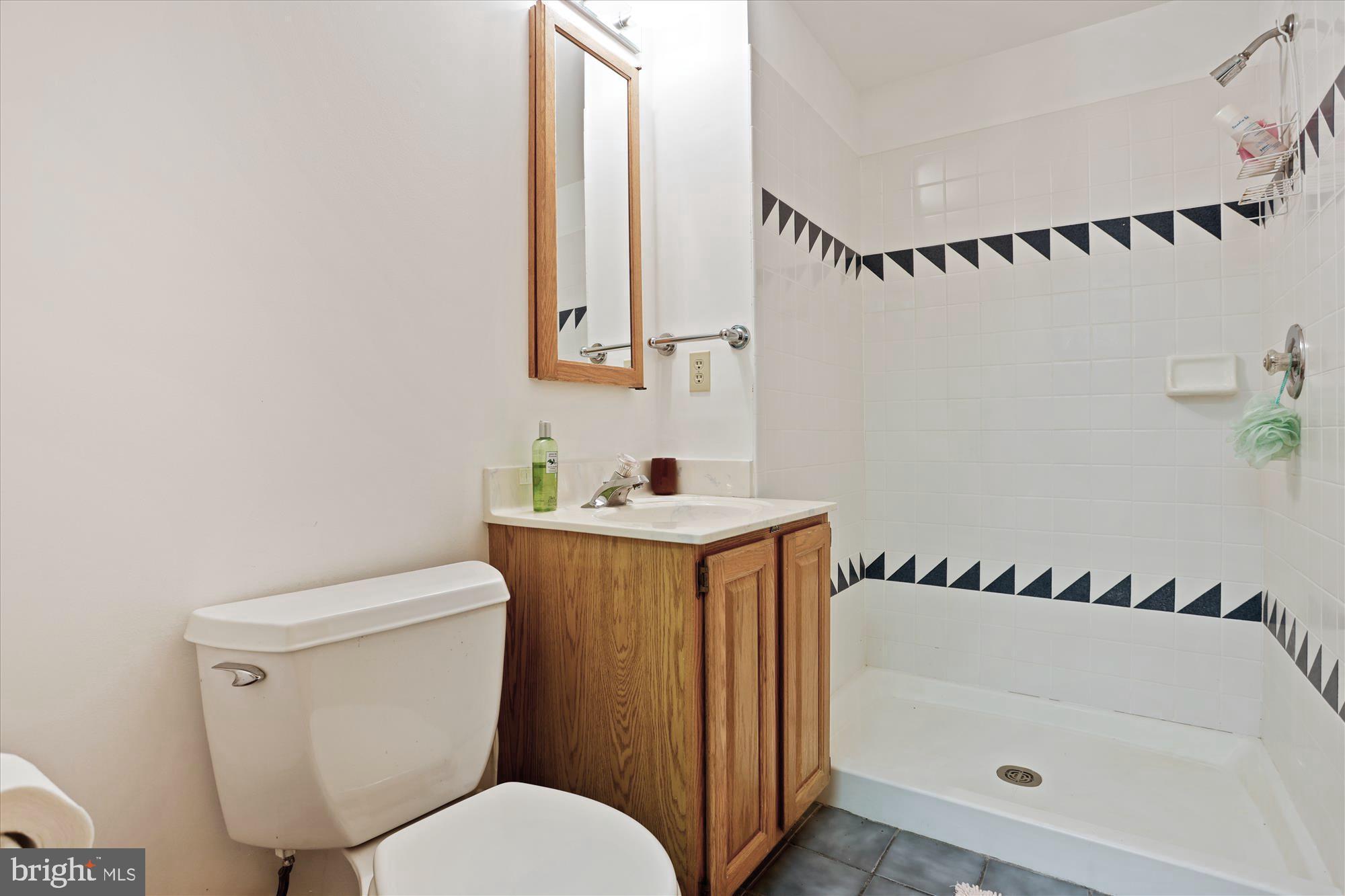 DELLABROOKE FOREST - Residential