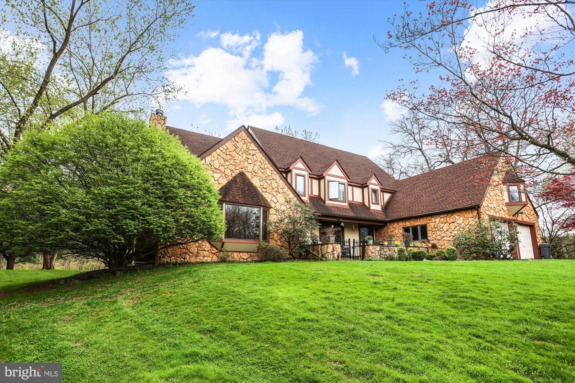 DELLABROOKE FOREST - Residential