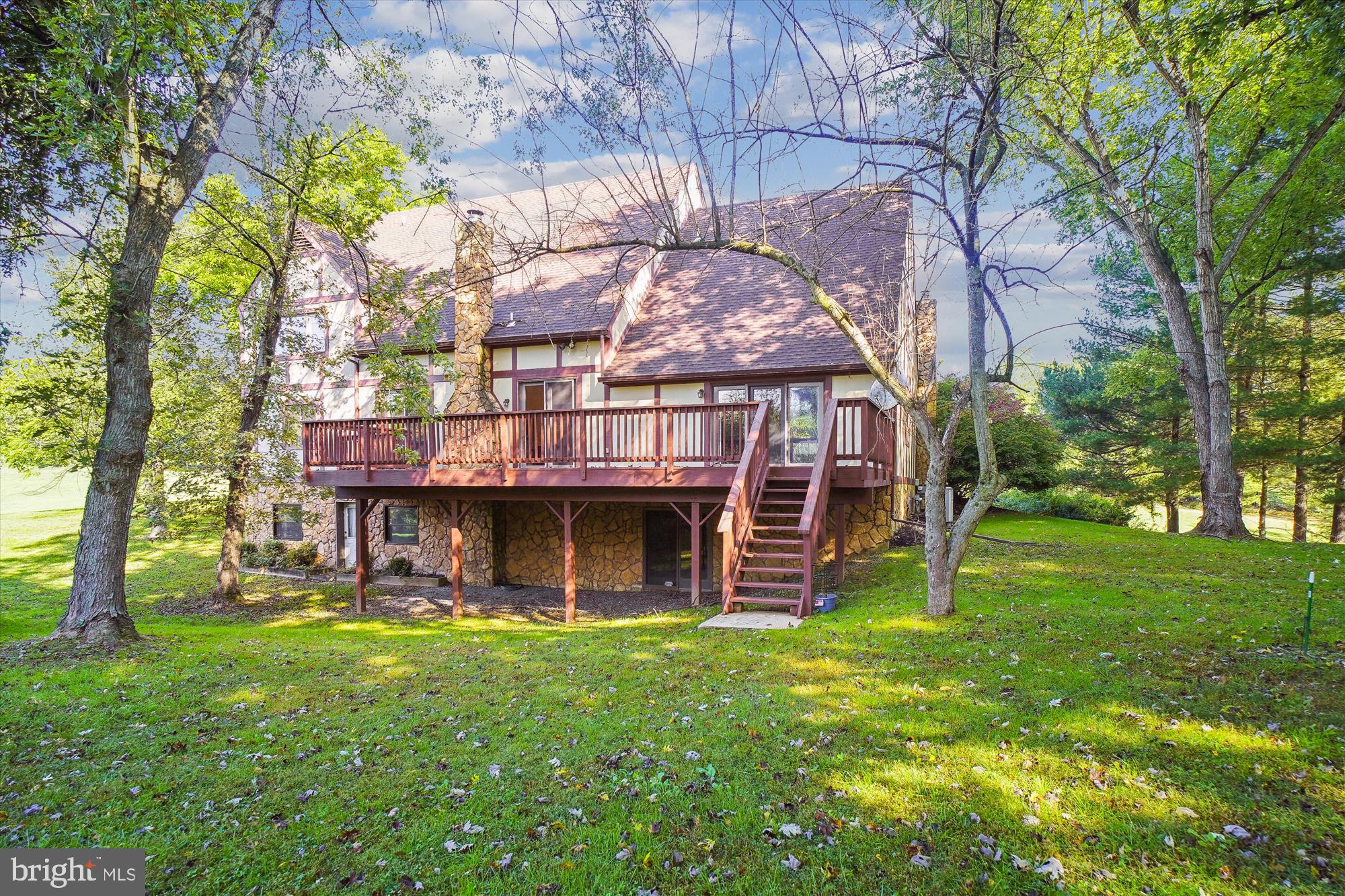 DELLABROOKE FOREST - Residential