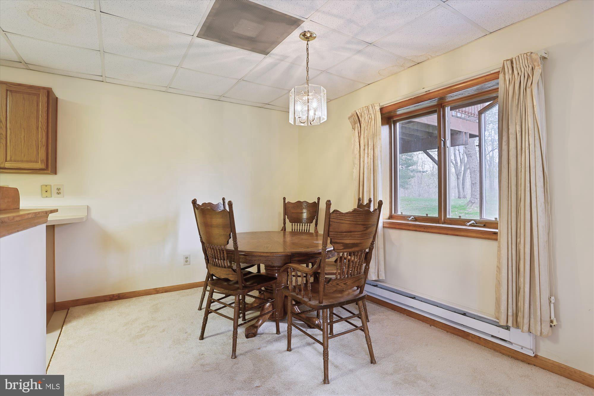 DELLABROOKE FOREST - Residential