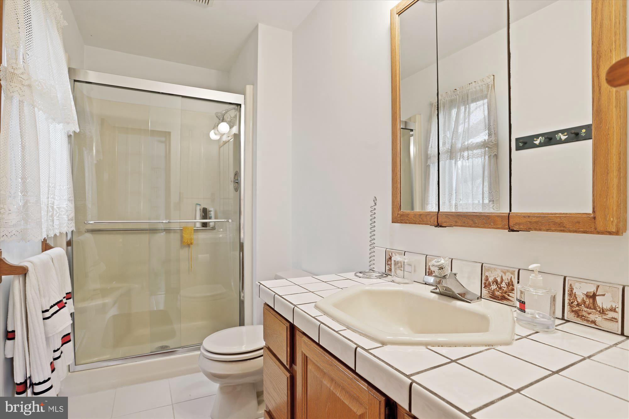 DELLABROOKE FOREST - Residential