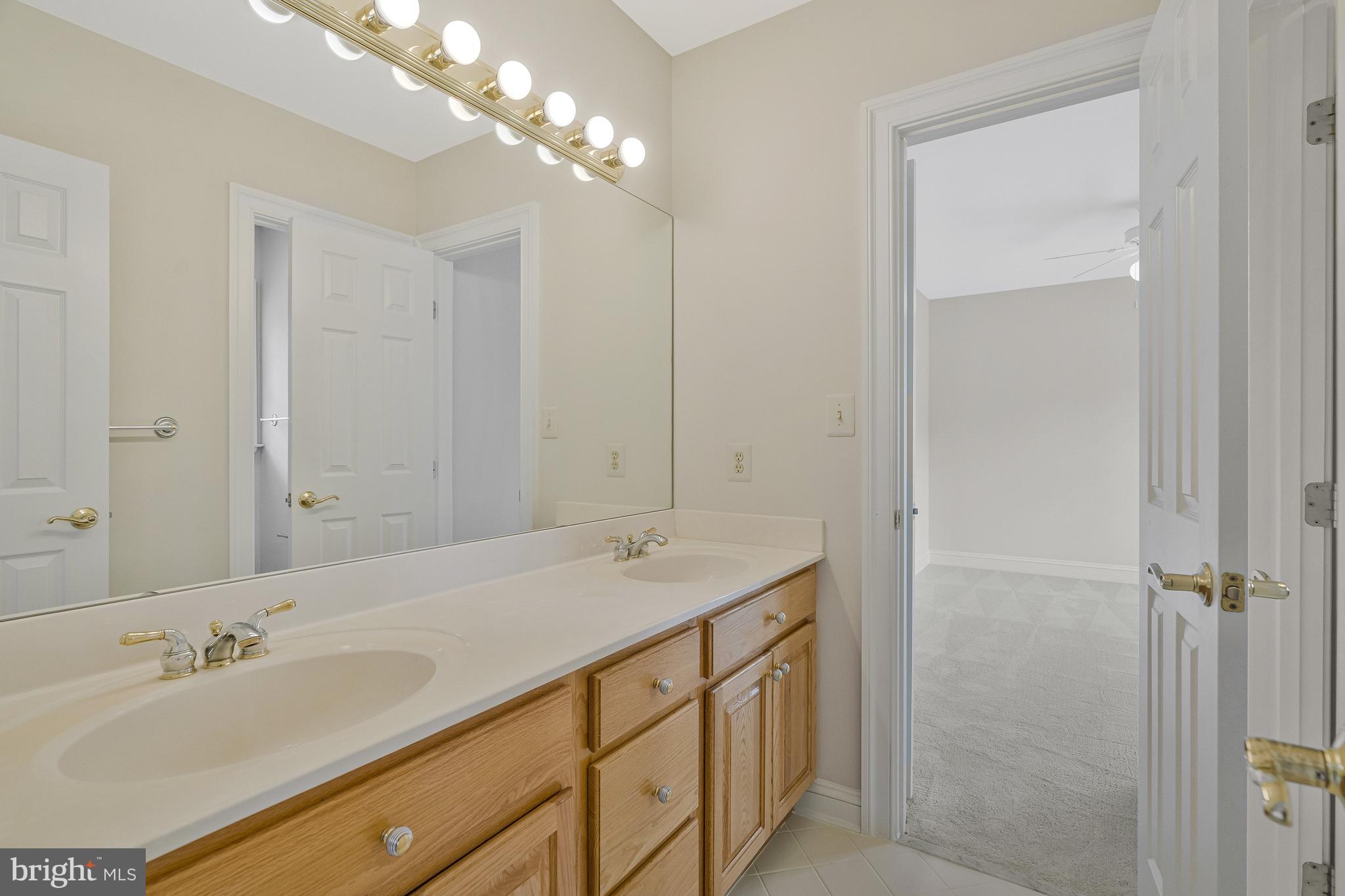 SADDLEBROOK - Residential