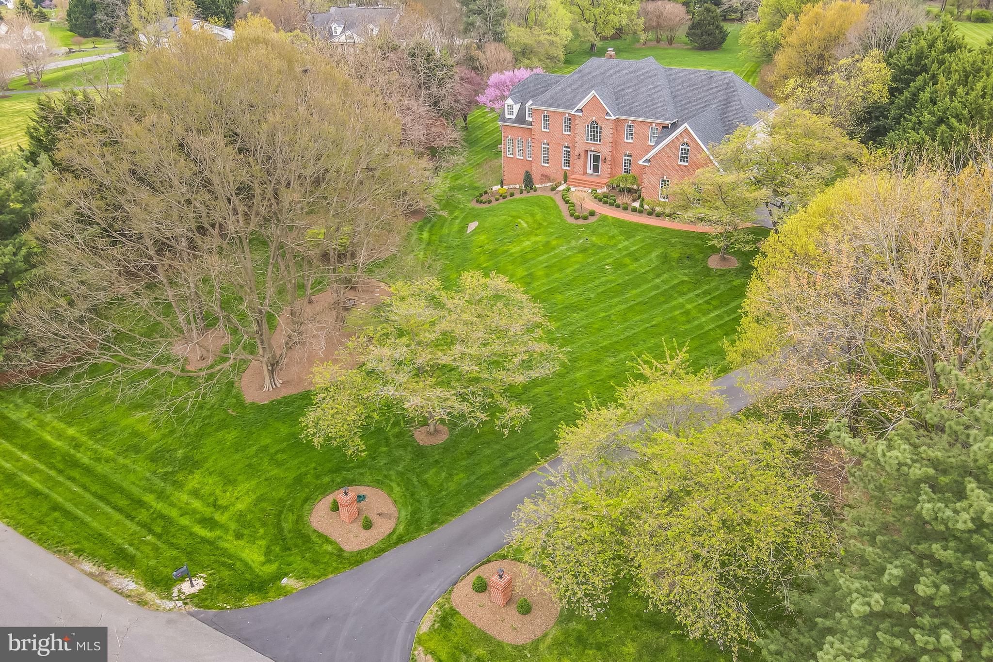 SADDLEBROOK - Residential