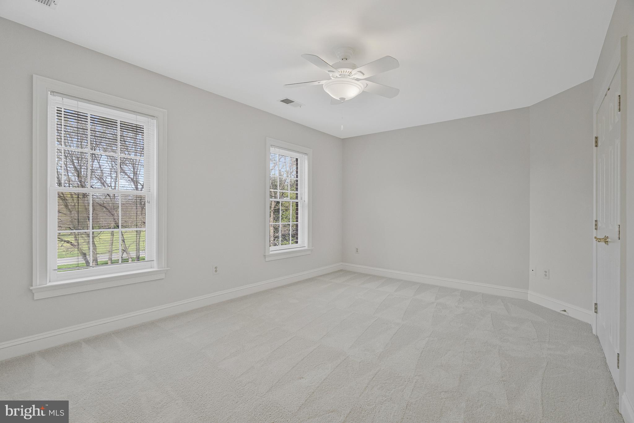 SADDLEBROOK - Residential