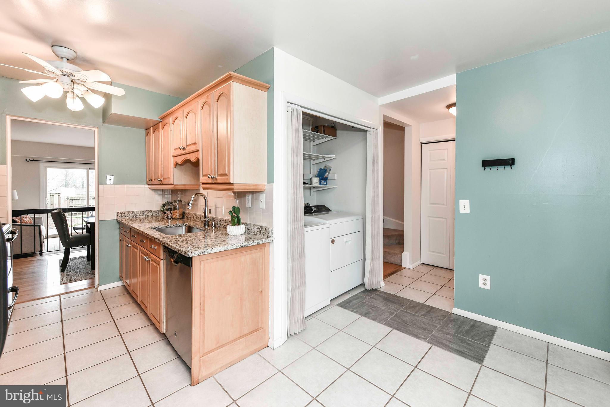 COURTS OF CHANDON - Residential