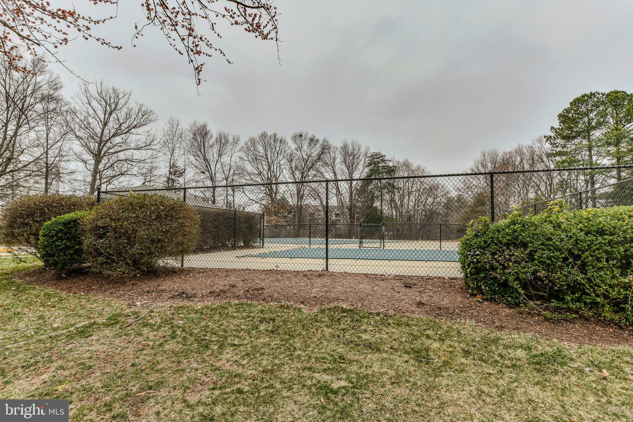 COURTS OF CHANDON - Residential