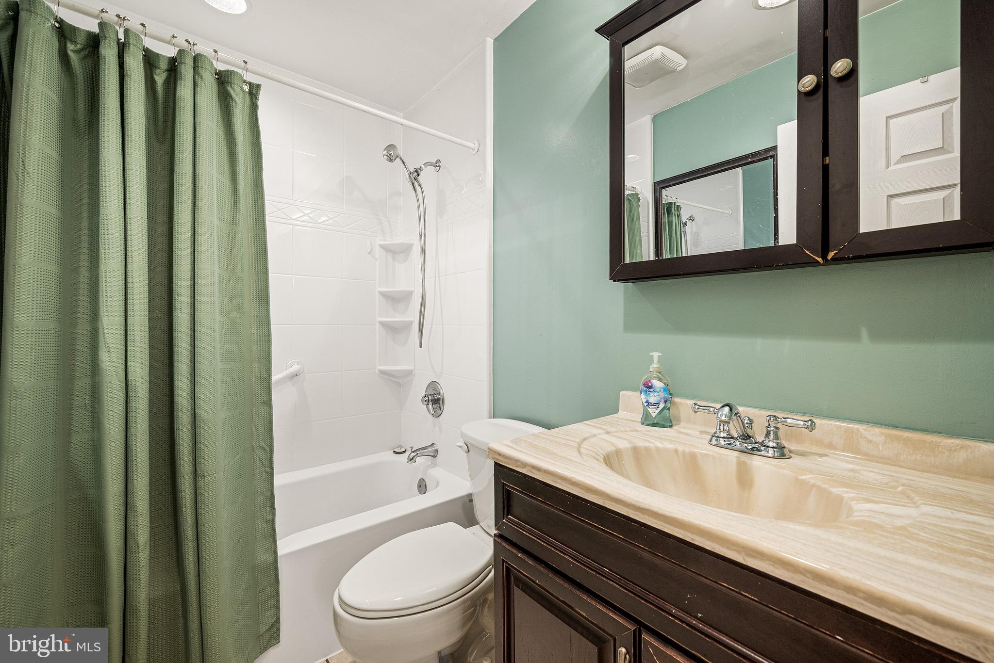 WEDGEWOOD ESTATES - Residential