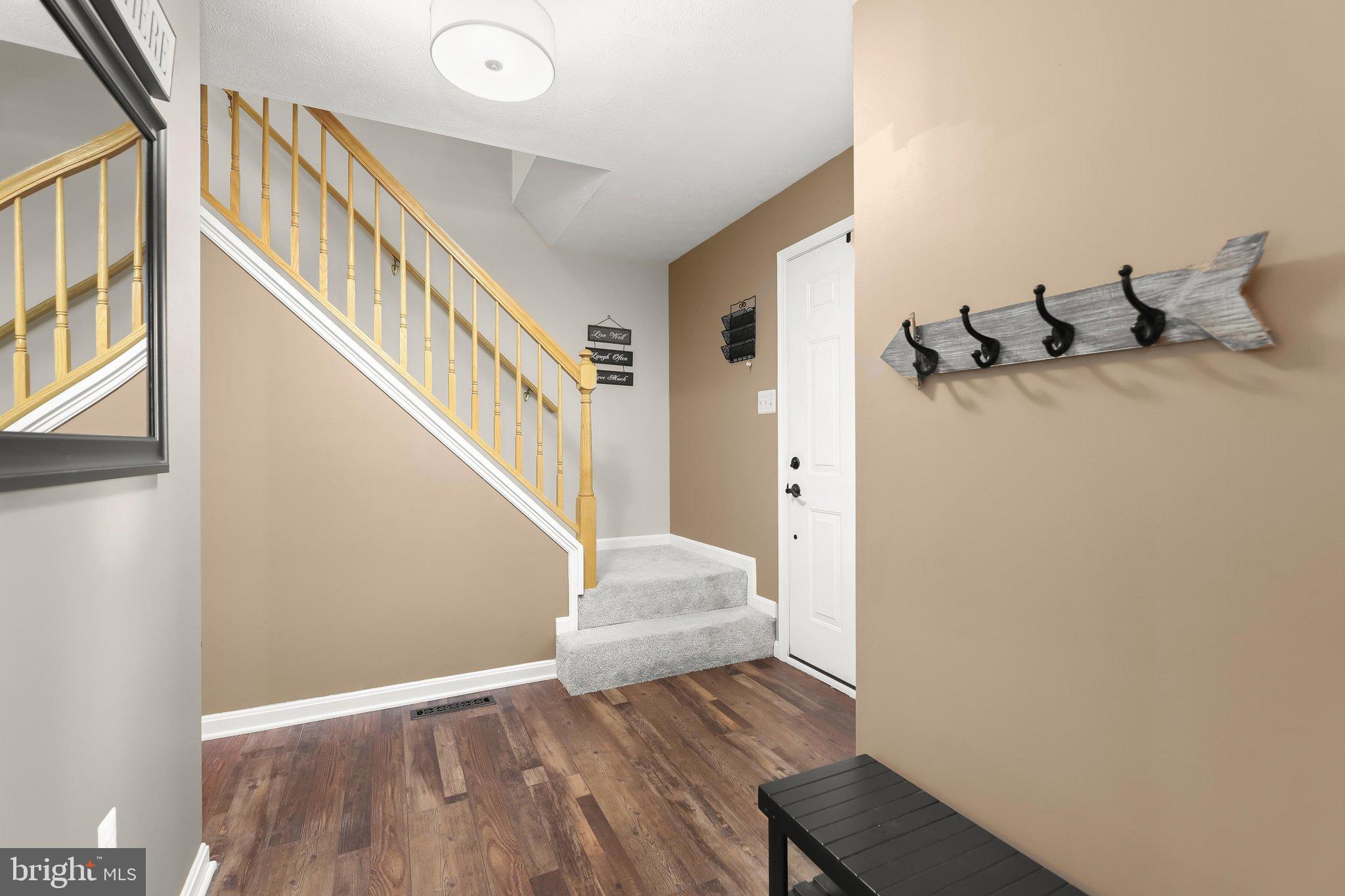 1322 HOLT COURT